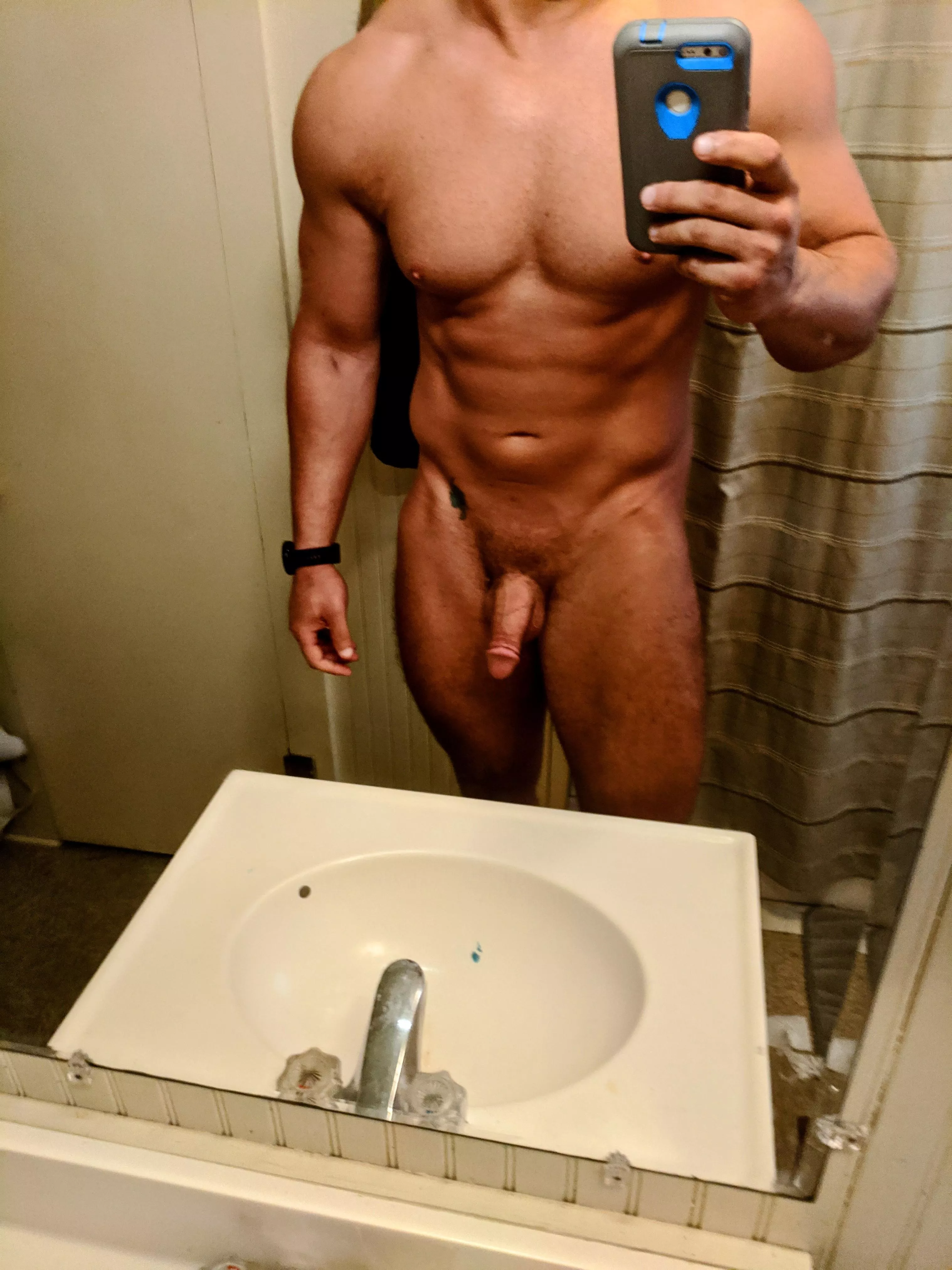 (32) (M) - Figured I'd drop this for my cake day 🎂