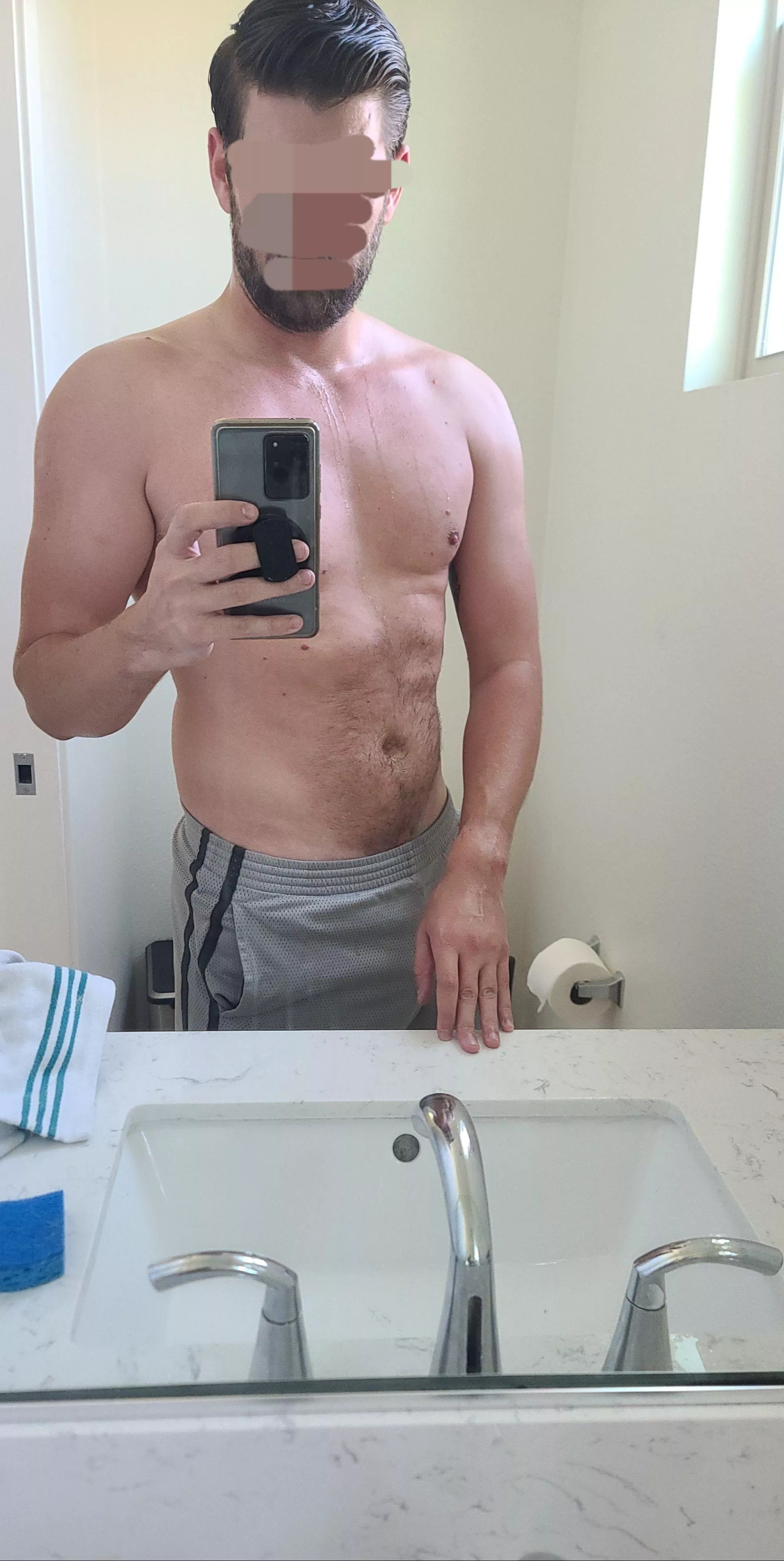 32M experienced bull in Oceanside, CA