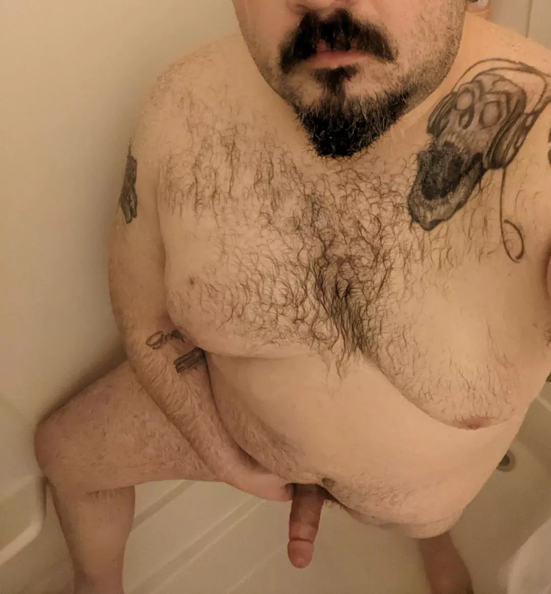 [32M] Quick shower after the gym