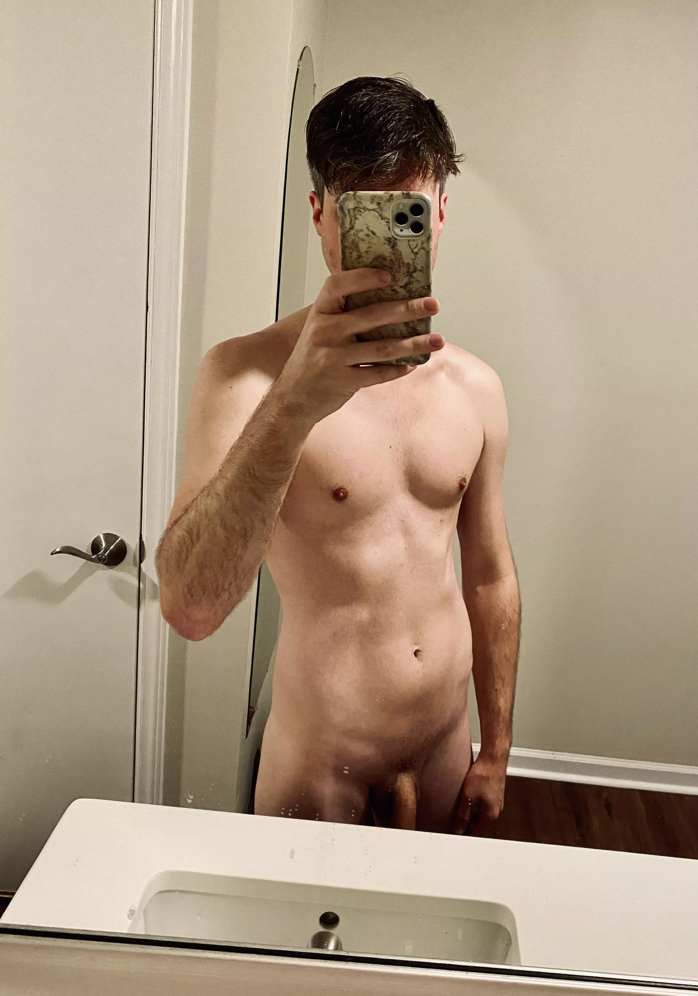 34M, 6ft, 155lbs. Enjoying being naked right now