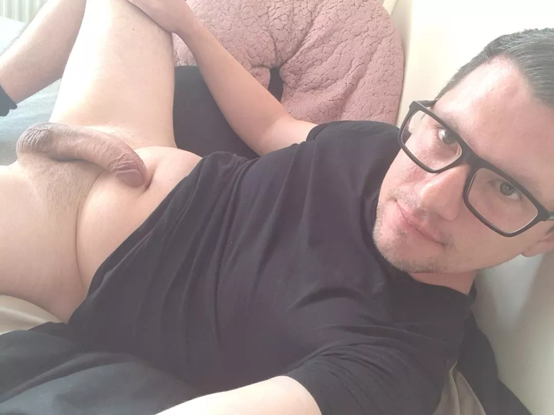 [36] Can I be your daddy?