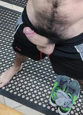 [36] Stinking up the locker room after my workout