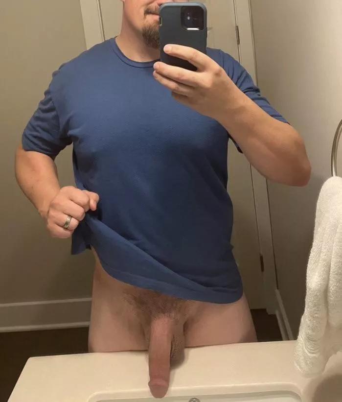 [37] first Reddit postâ€¦ some love for floppy dad dick?