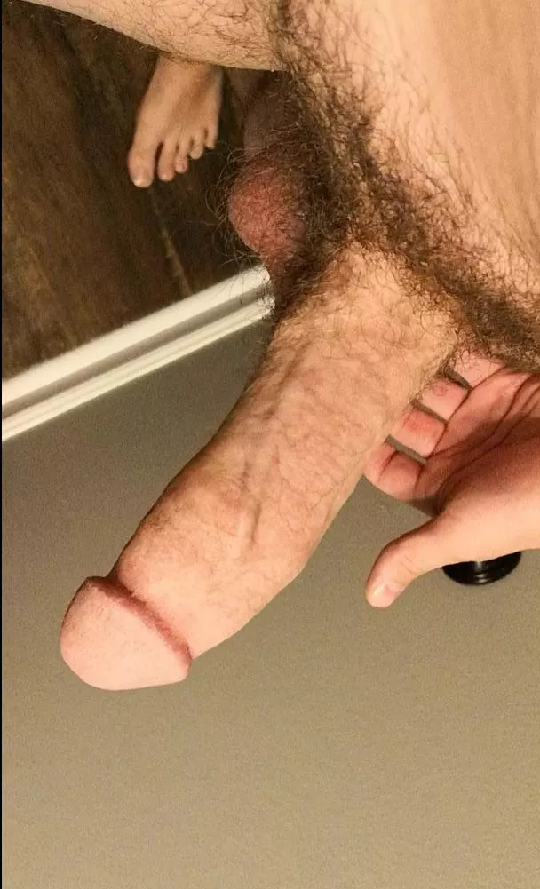 [39] Just a standard issue dad dick