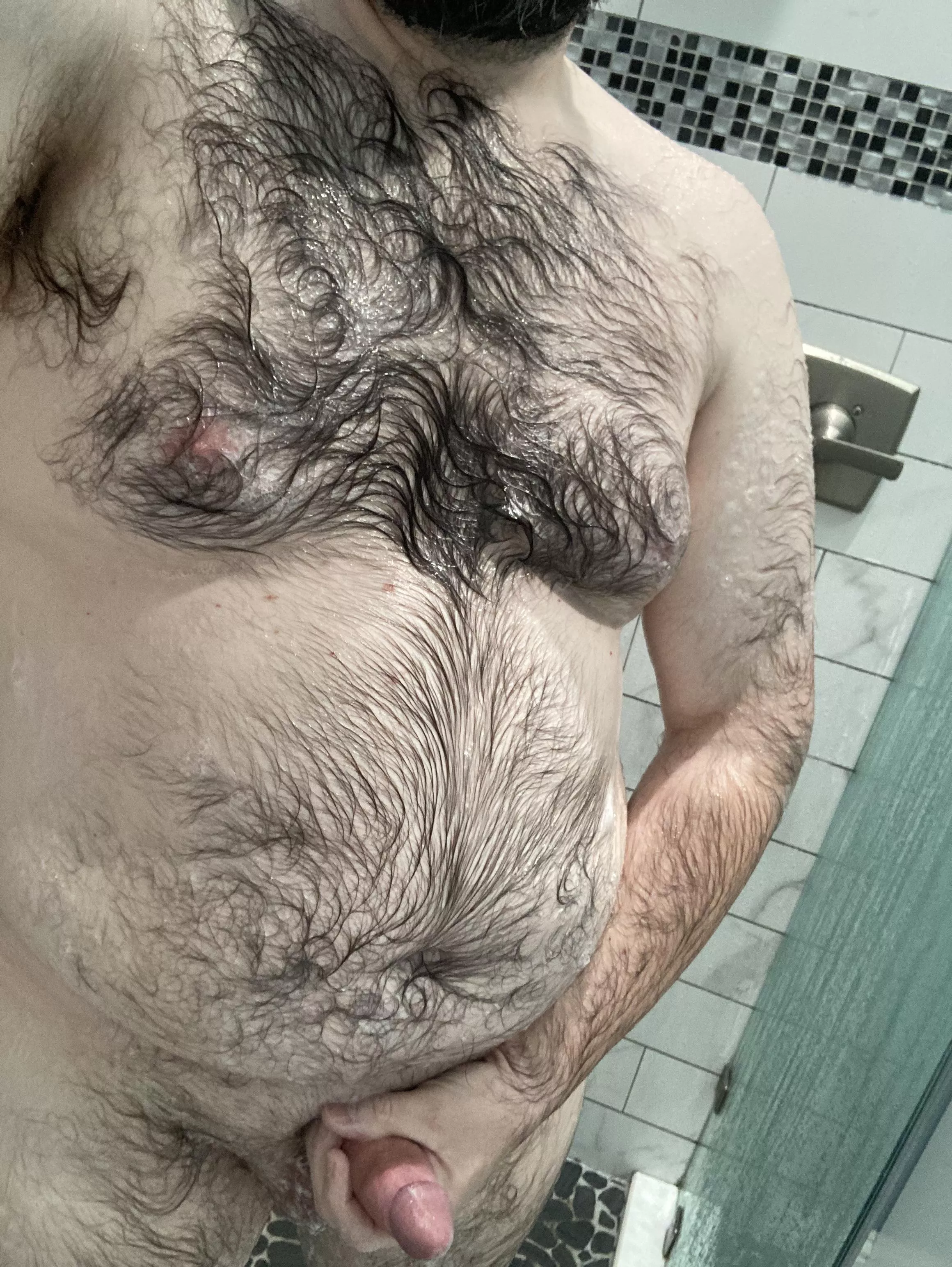 [39] Vacation shower