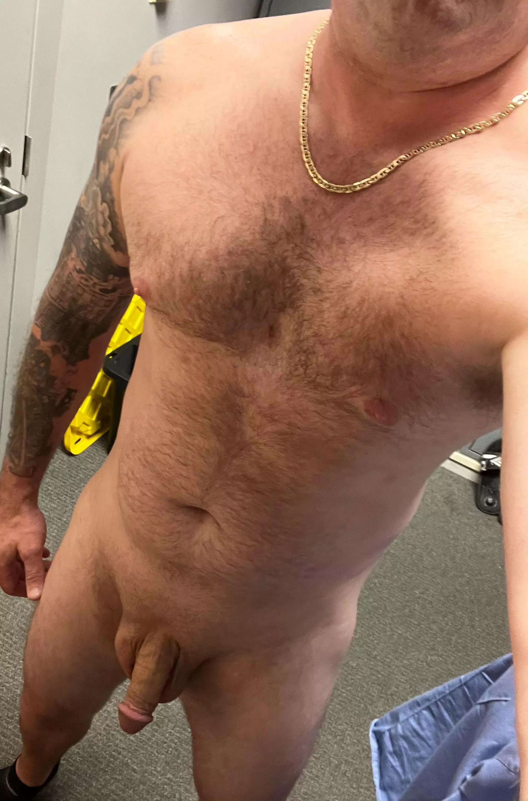 [40] Anyone need some company this afternoon?