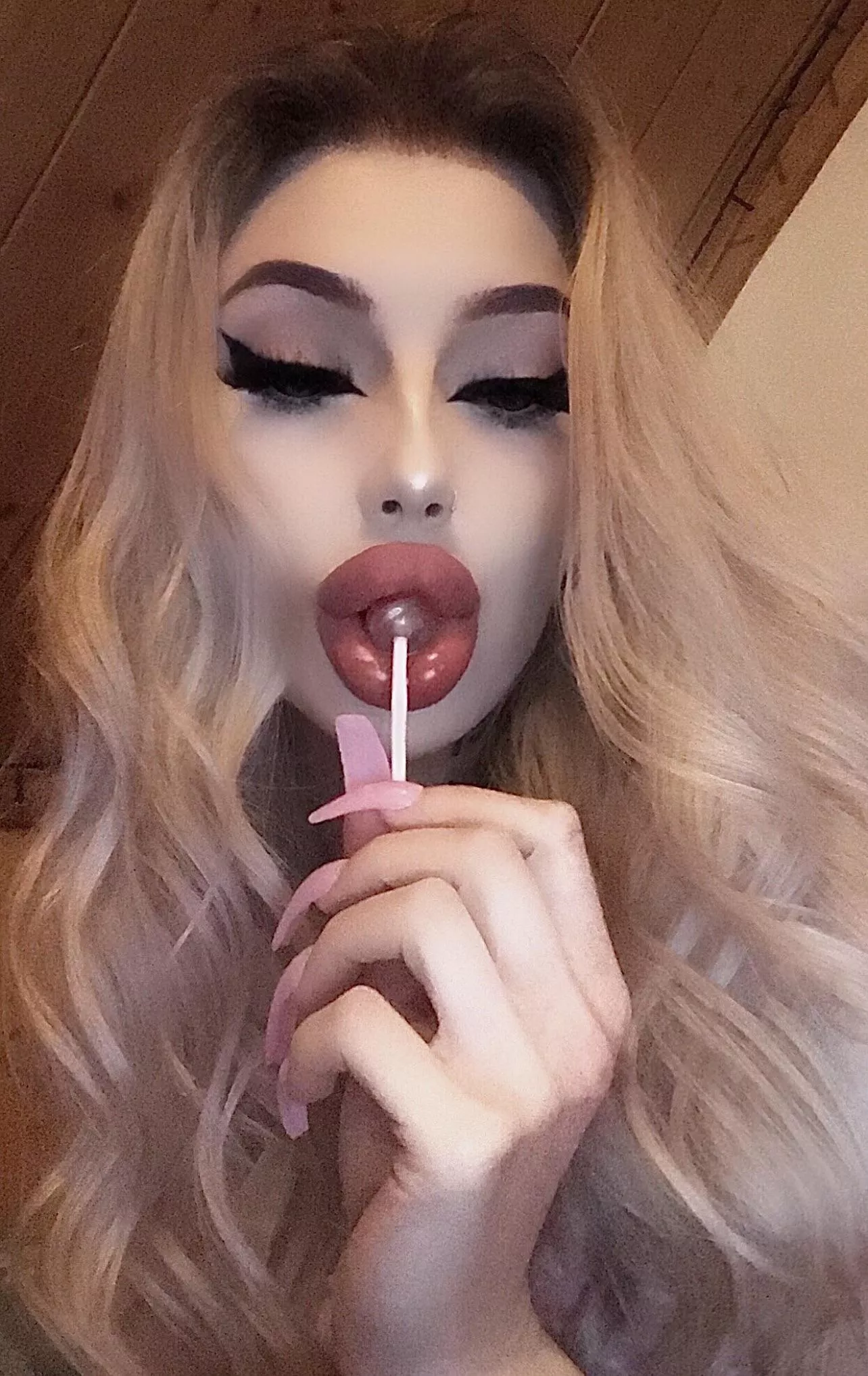 â—ï¸40% discountâ—ï¸ONLY FANS (link in bio) +140 POSTS âœ¨21 years old plastic barbie with big fake lips and fake boobsðŸ‘€âœ¨QUICK response to DMsðŸ”¥special requests available âœ¨sexting ðŸ”¥rates âœ¨fishnets/stockings ðŸ”¥lingerieâœ¨heelsðŸ”¥lipsâ