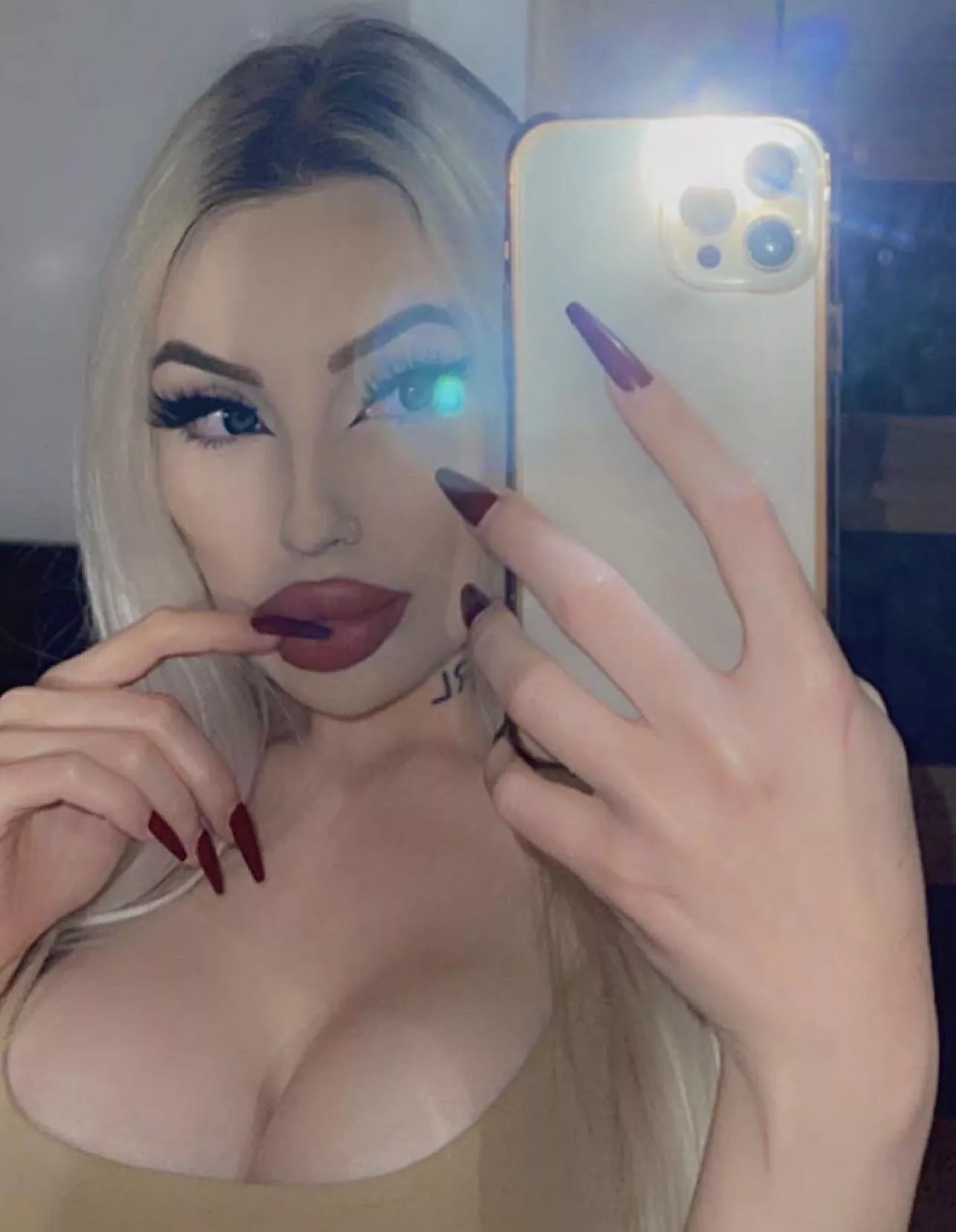 ❗️40% discount❗️ONLY FANS (link in bio) +140 POSTS ✨21 years old plastic barbie with big fake lips and fake boobs👀✨QUICK response to DMs🔥special requests available ✨sexting 🔥rates ✨fishnets/stockings 🔥lingerie✨heels🔥lips