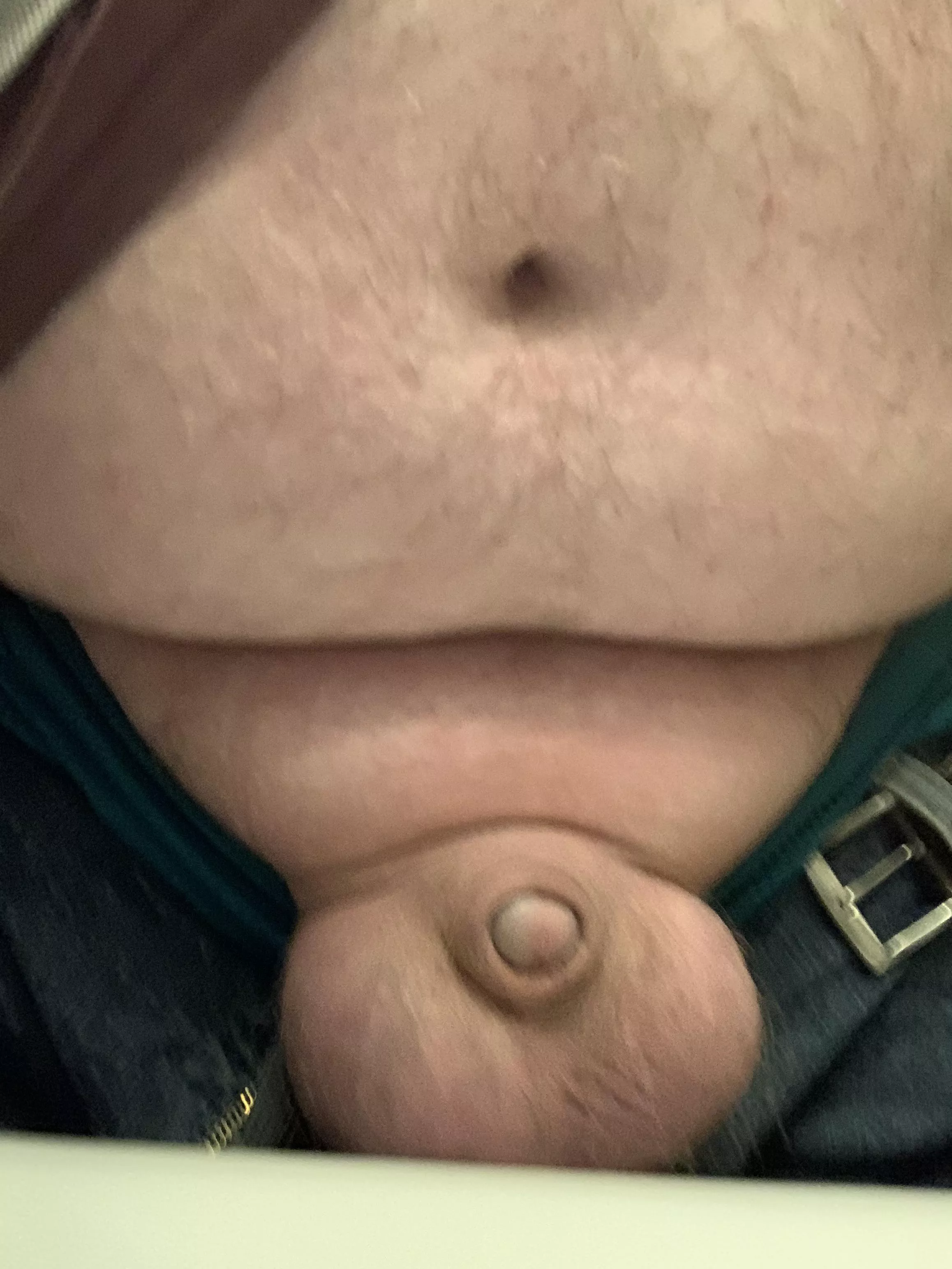 [40] feeling a bit small this afternoon