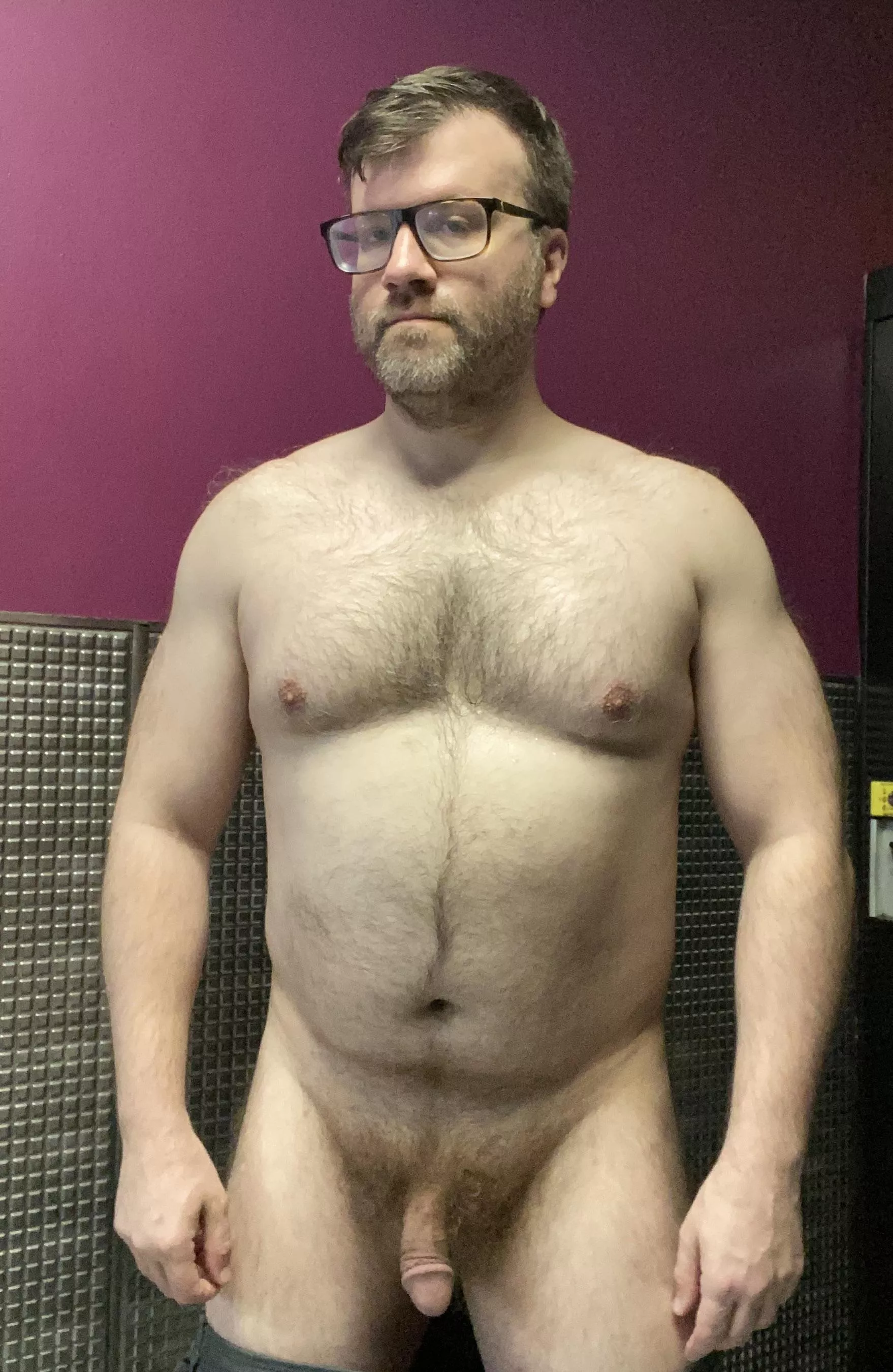 42 5â€™7â€ 195 - Feeling pretty good about my dadbod