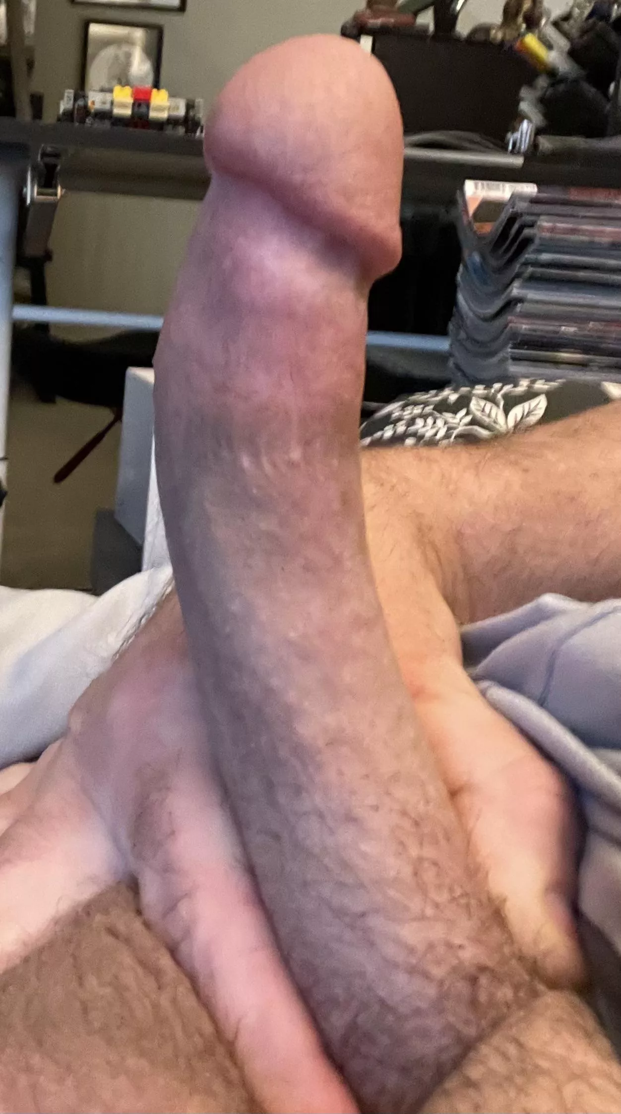 [42] I’m so hard right now. Come take care of daddy.