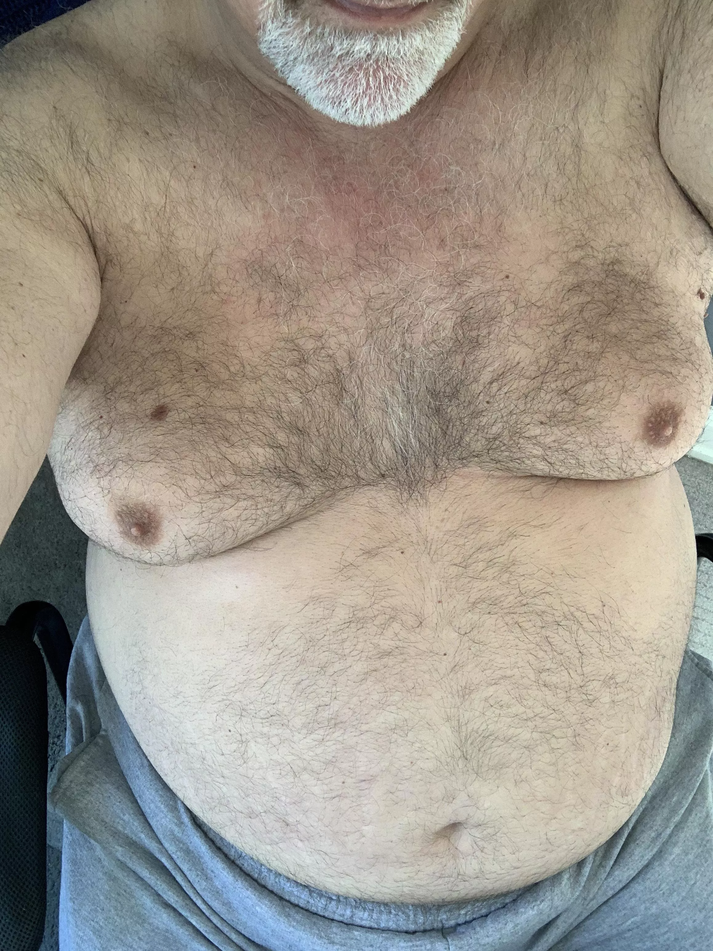 48 Chubby bear for chaser - Snapchat fun? DMs open