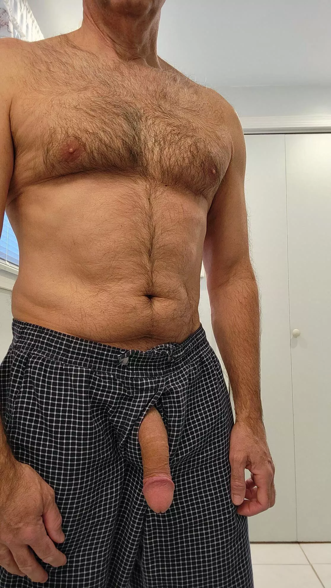 [56] Slipped into something a little more comfortable after work and thought we would say hi….