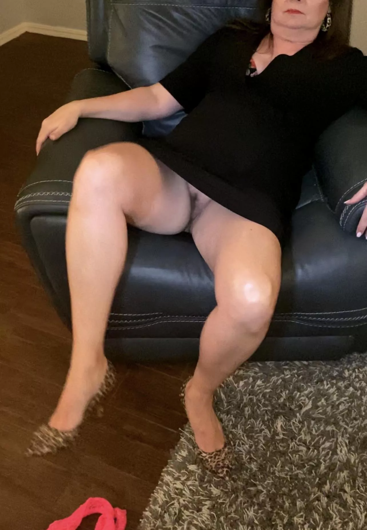 57 upskirt, removed panties after work