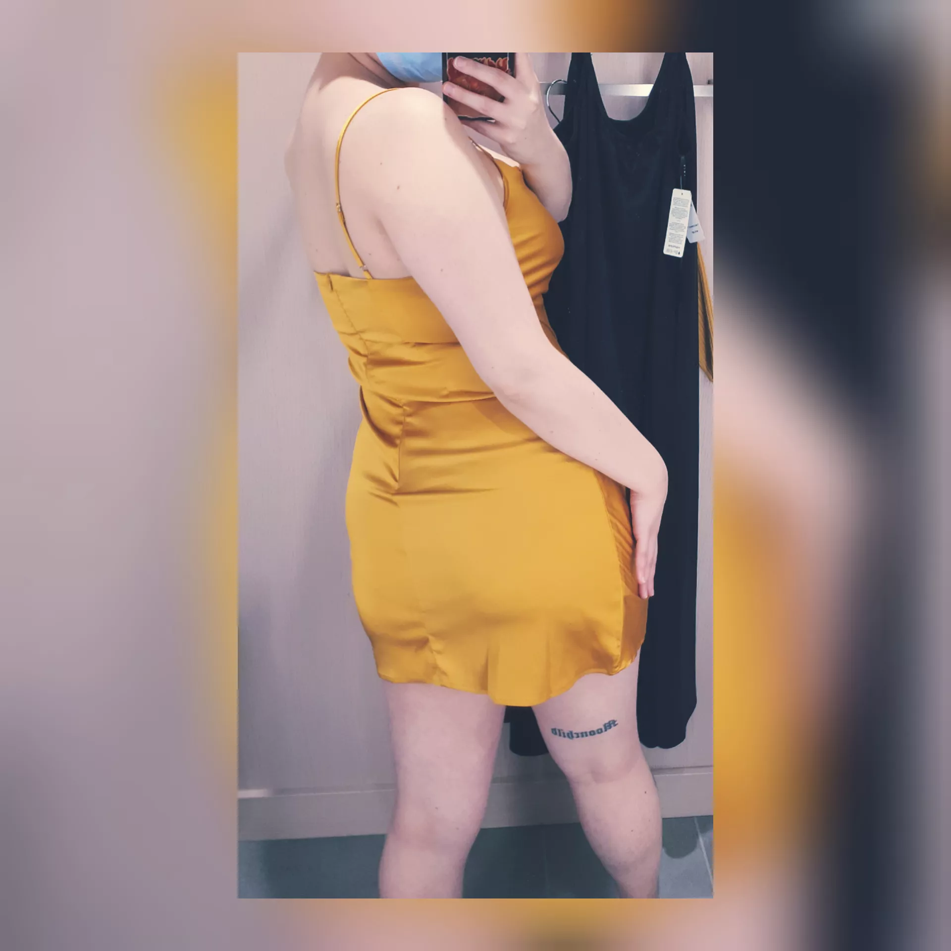 A little birdie told me to show some more booty 🤭 Should I go back for this dress? 😜