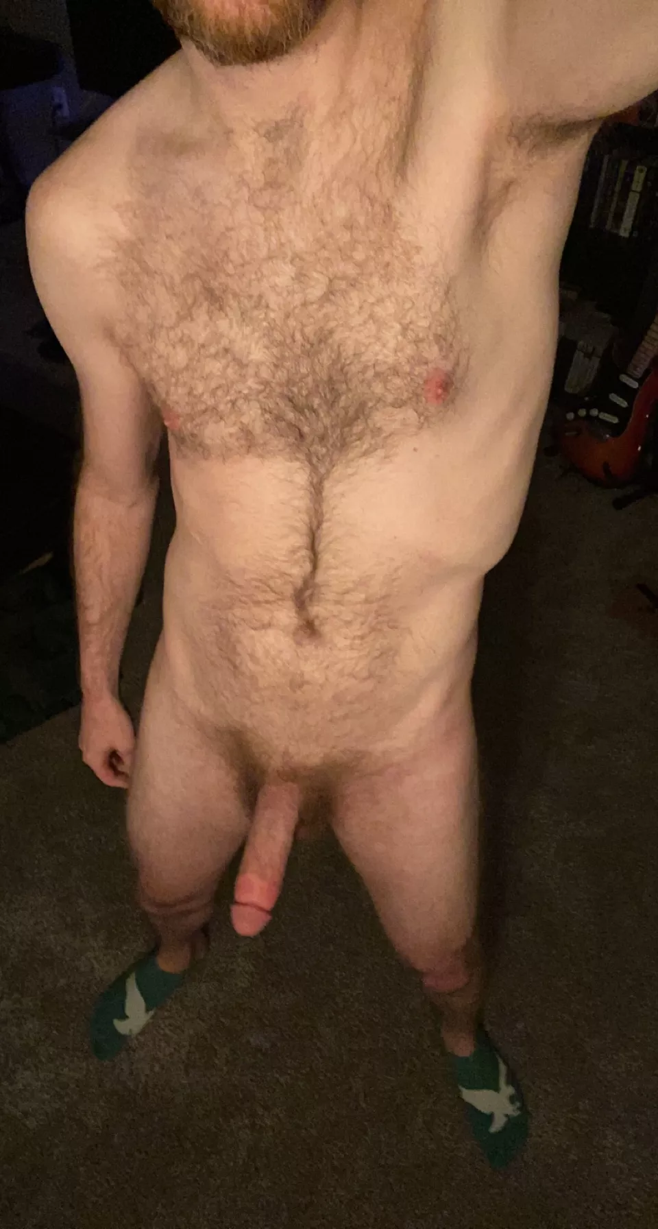 A single otter top says hi (30/TX)