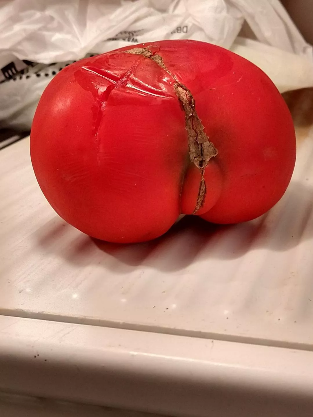 A Tomato 🍅 a Day Keeps the Gyno Away! 🤣🤣🤣