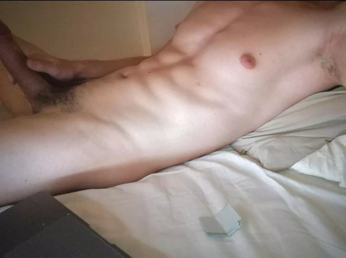 Ab workouts always make me horny. (M) 26