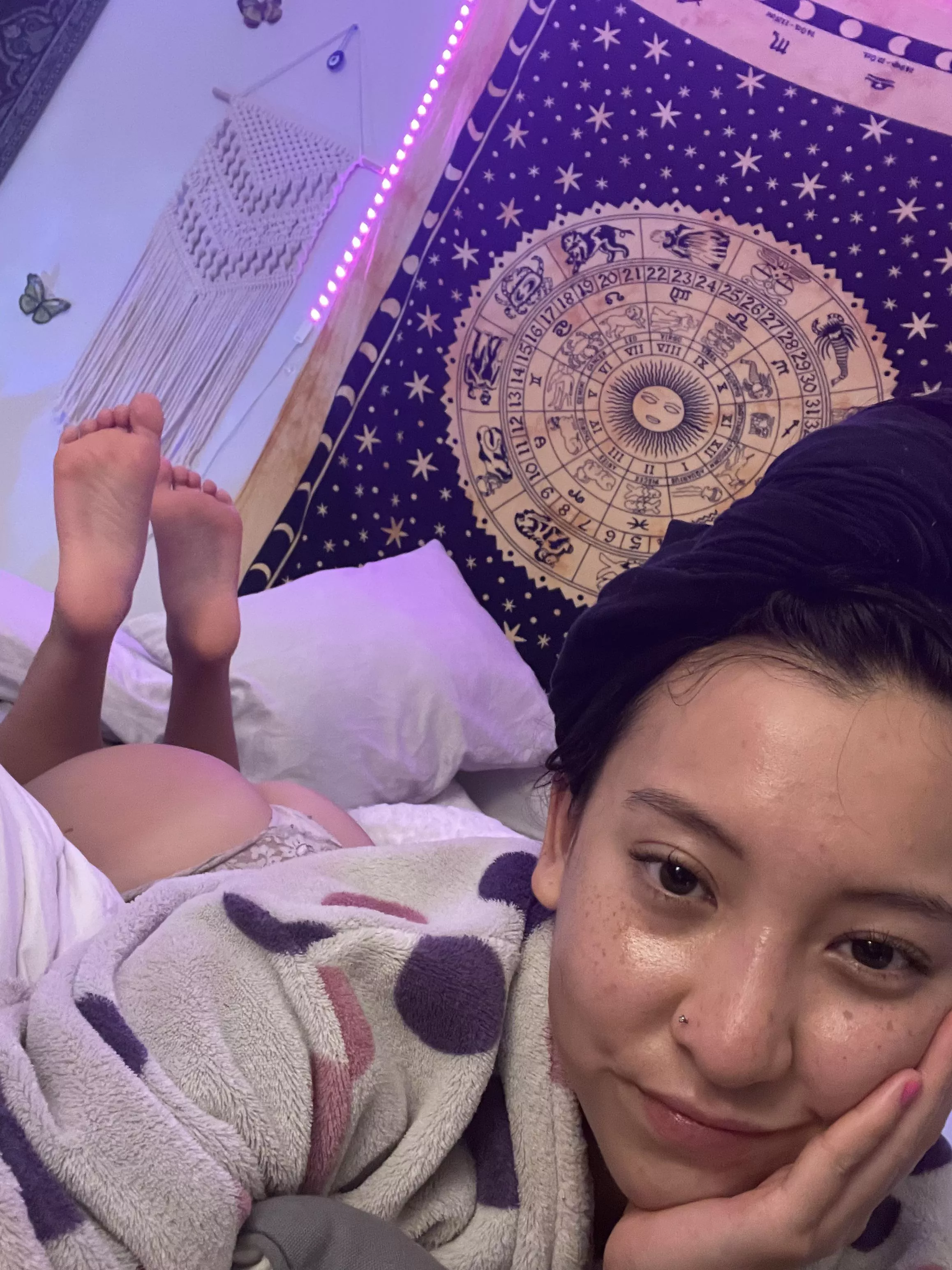 After shower Asian petite feet!