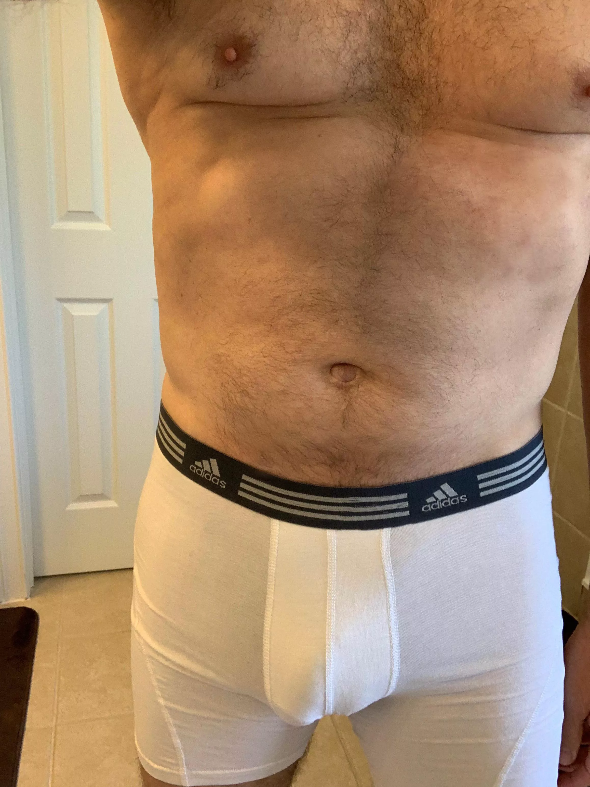 after workout bulge (m)