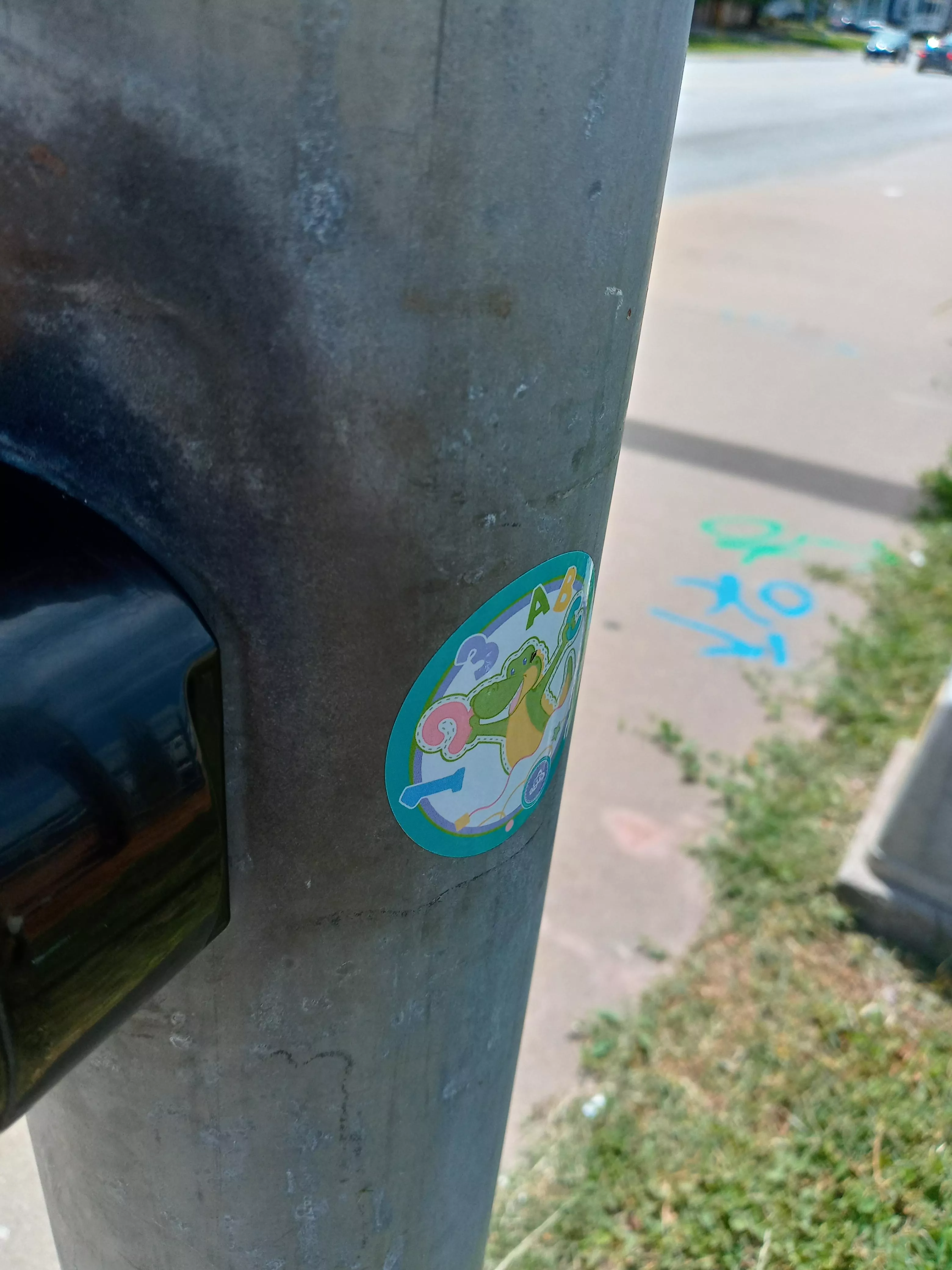 Alphagatorz sticker spotted in the wild. Cool to know there's at least one other ABDL in my neighborhood.