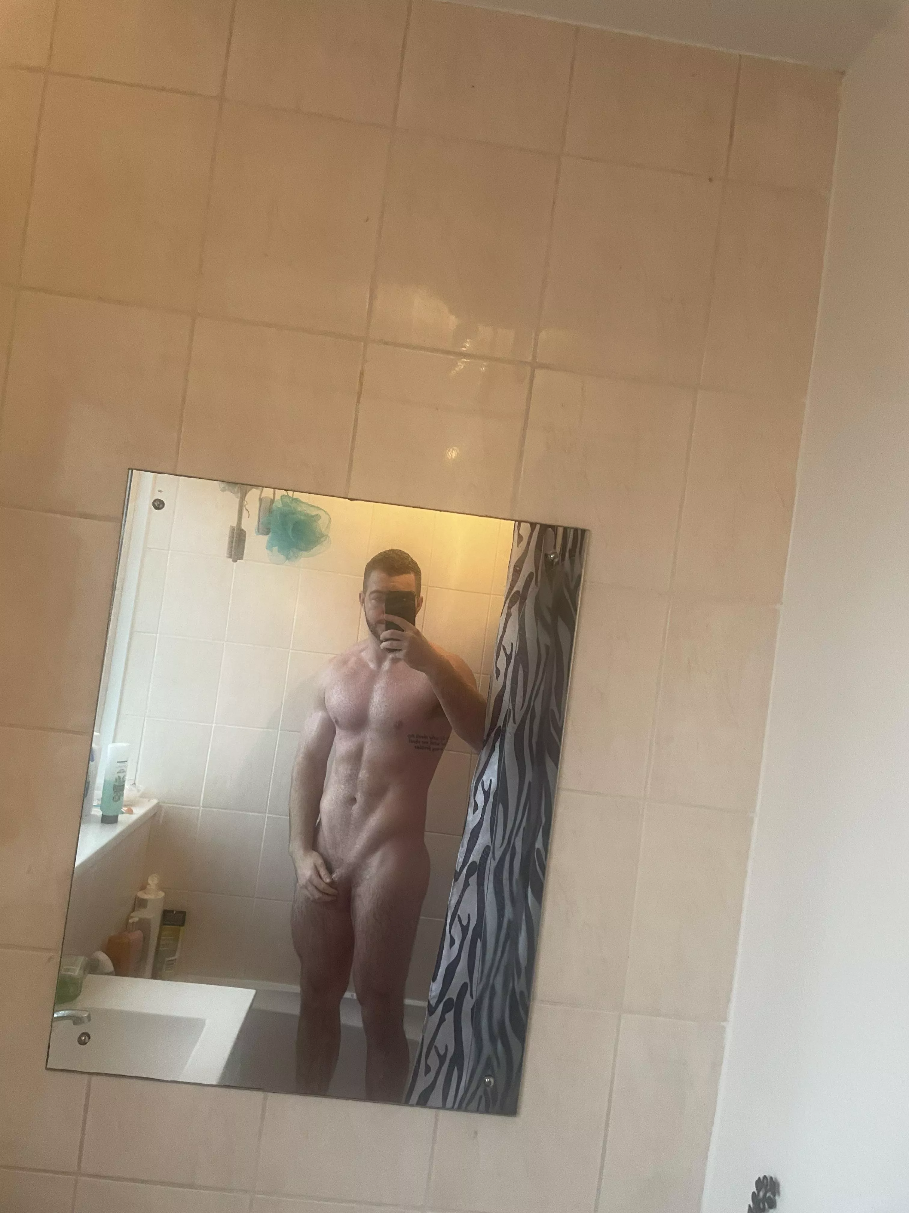 Always gotta take a shower between gayming sessions