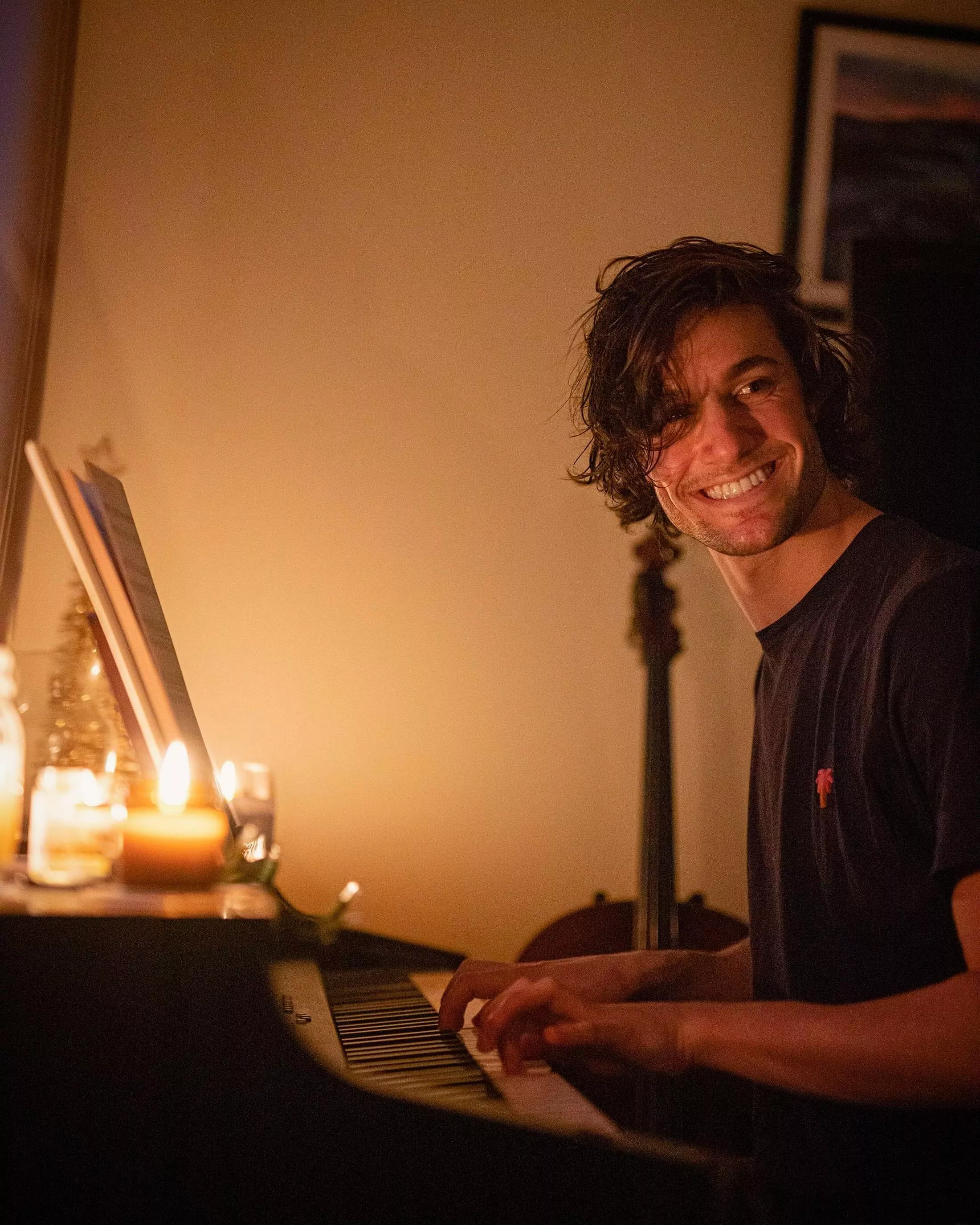 Always smiling at the piano