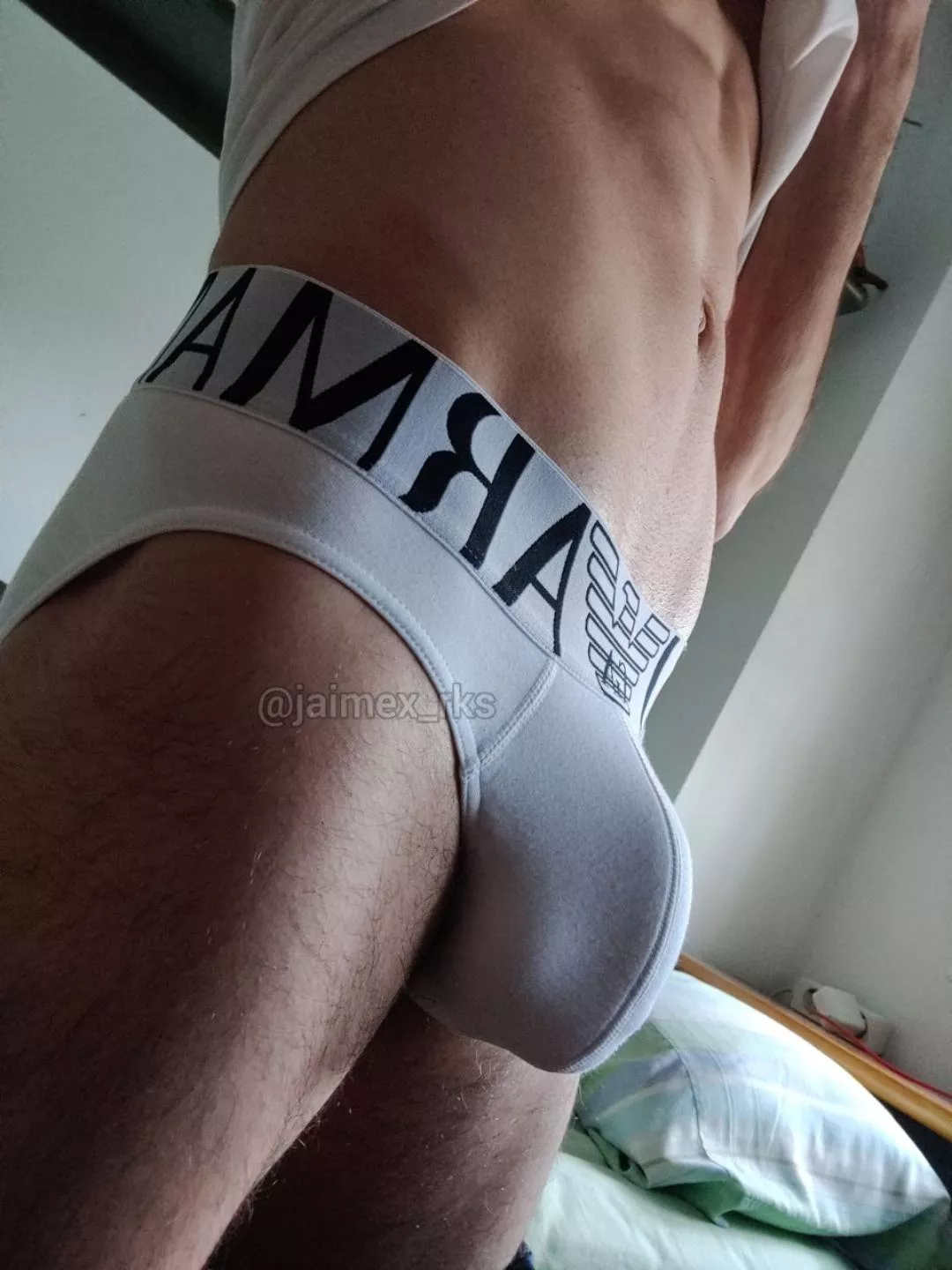 always White briefs â˜ºï¸