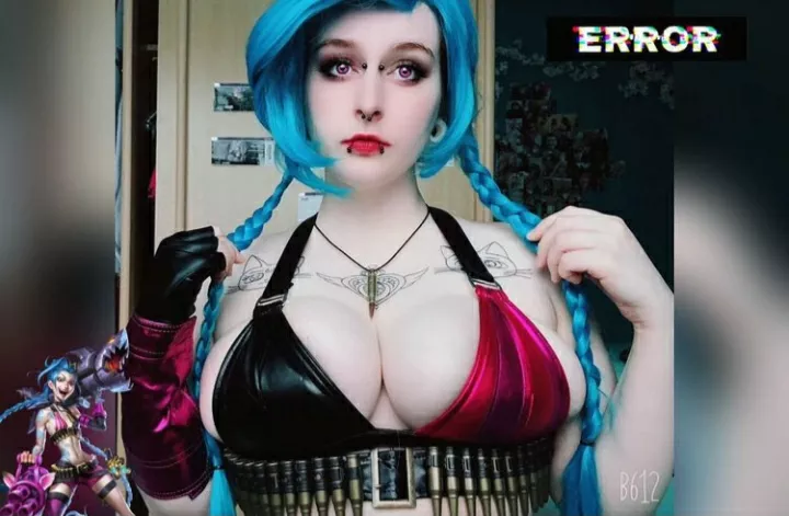 Am I a bit to top heavy for Jinx?<3