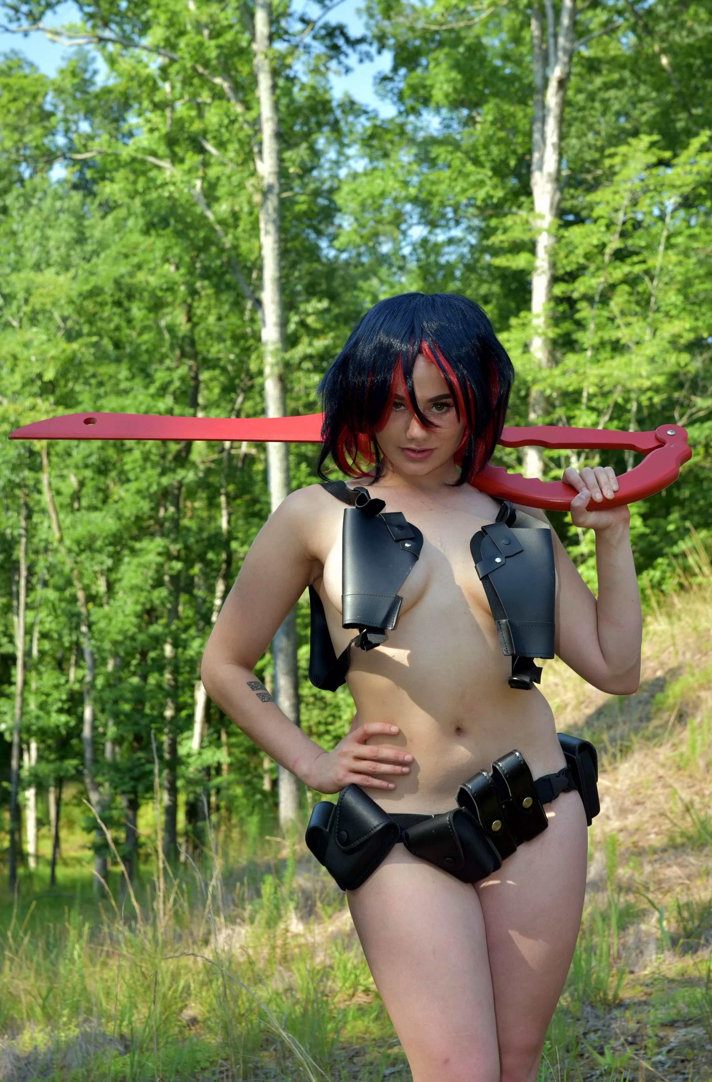 AnastasiaMaye as Nudist Beach Ryuko [OC, photographer]