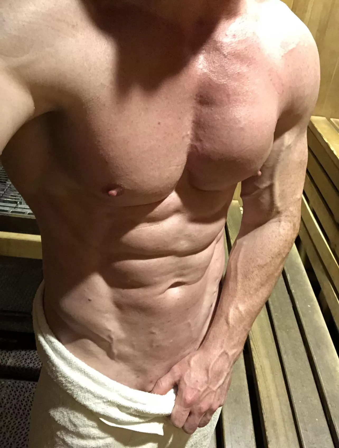 Any ladies care to join me in the sauna?