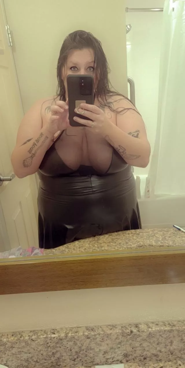 anybody like fat girls?