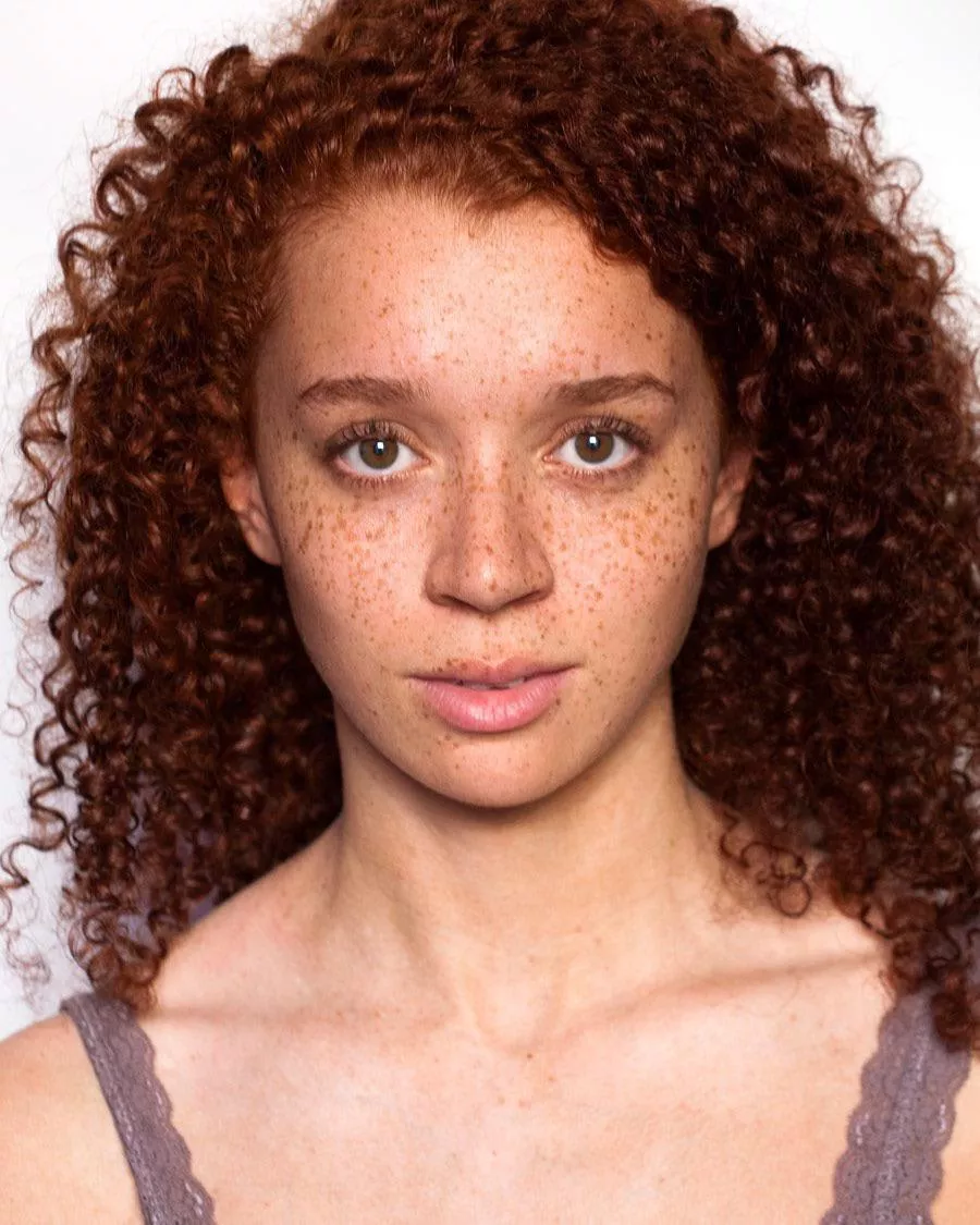 Anyone else find Erin Kellyman to be really cute? Needing a joi from her right nowâ€¦