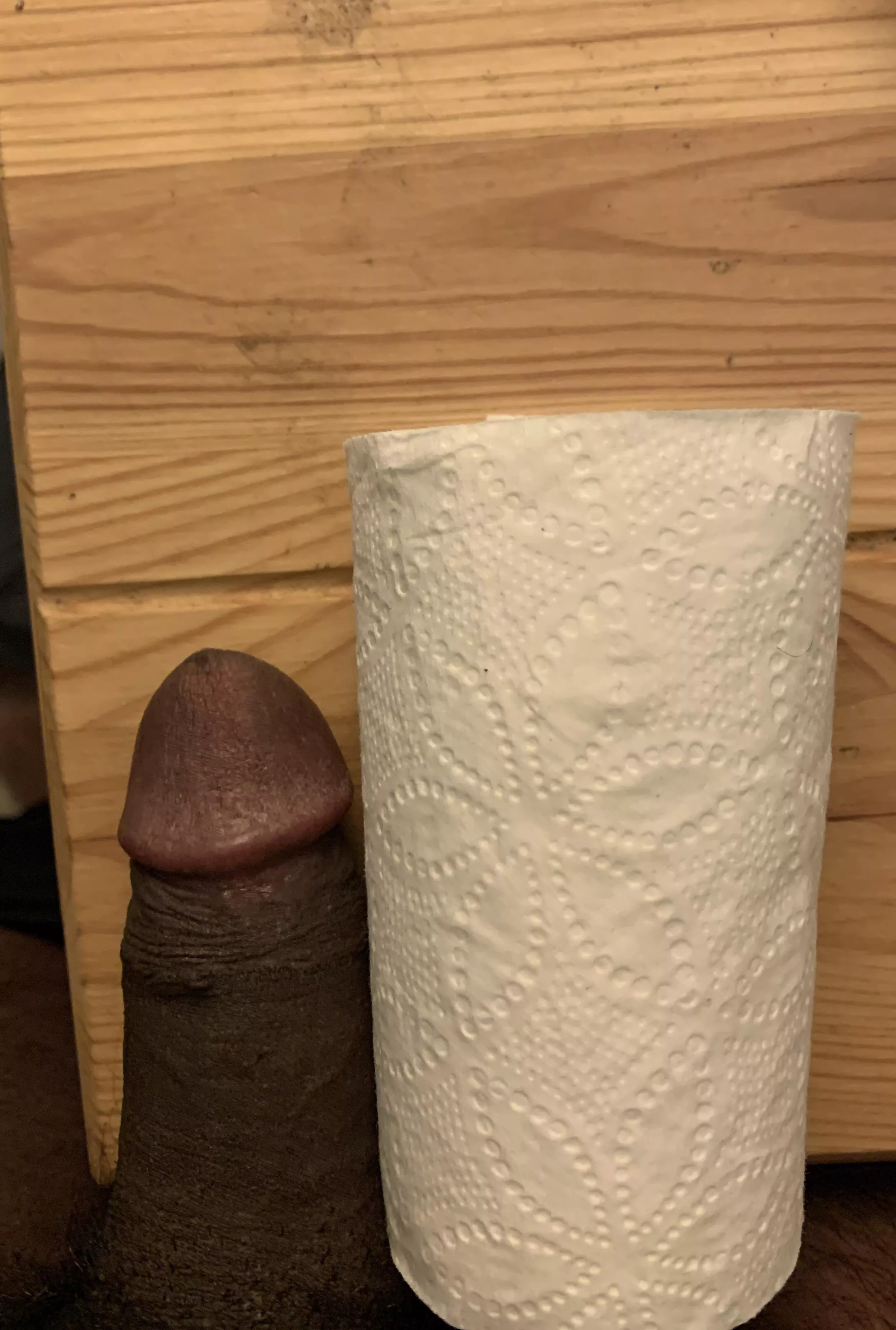 Anyone wanna humiliate me and my tiny cock