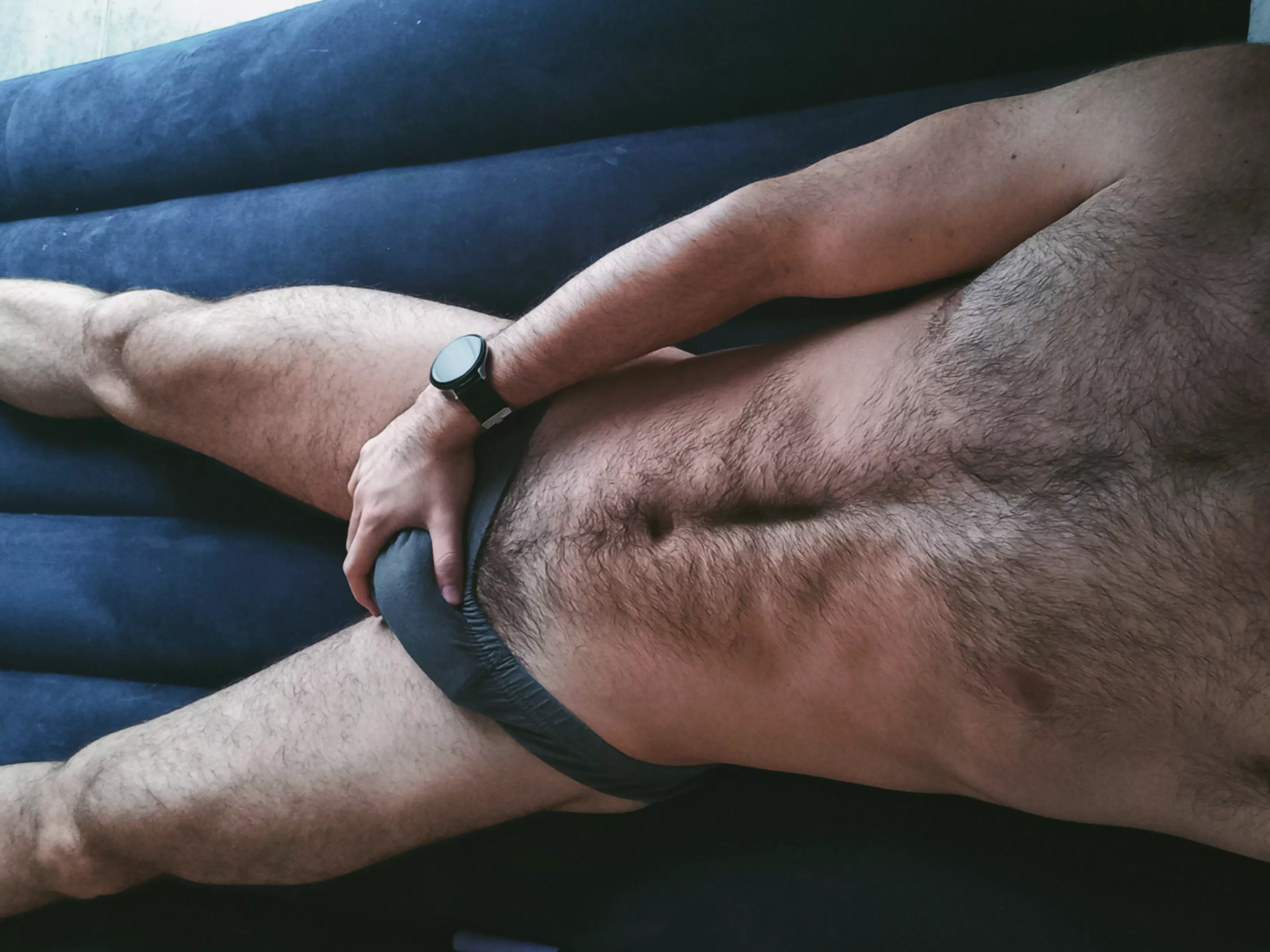 Anyone who likes hairy dudes? ðŸ¥µ