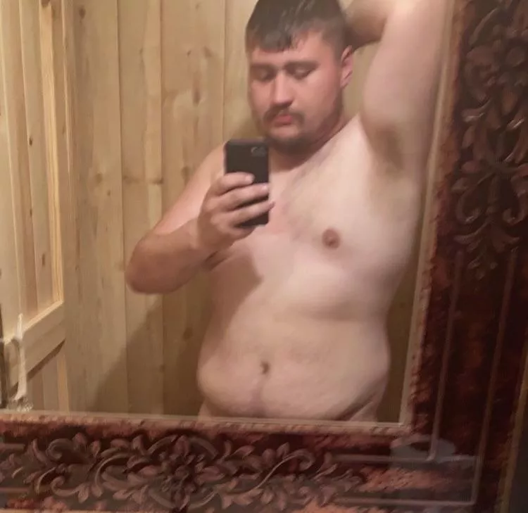 Are chubby bi tops liked here?