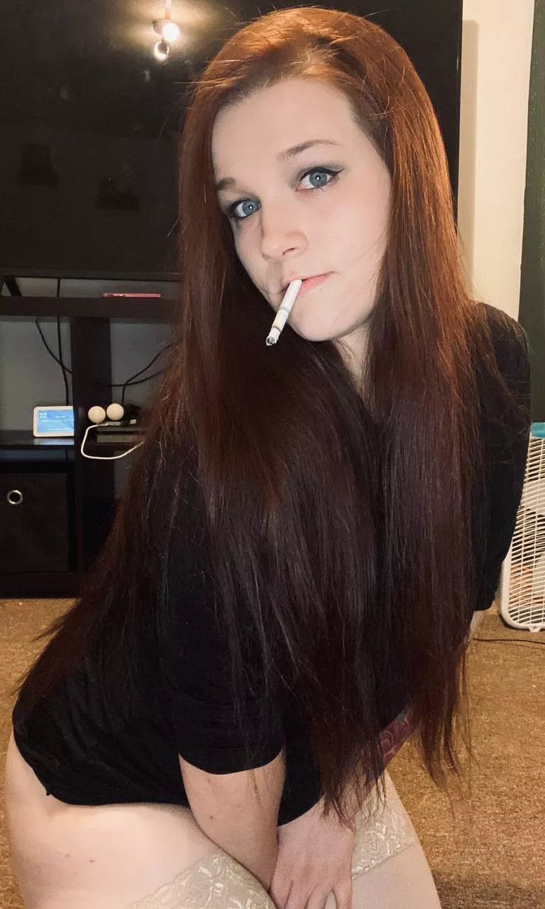 Are smoking milfs welcome here?