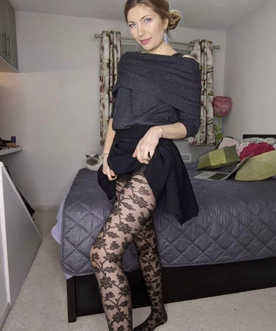 Are you a fan of patterned tights?