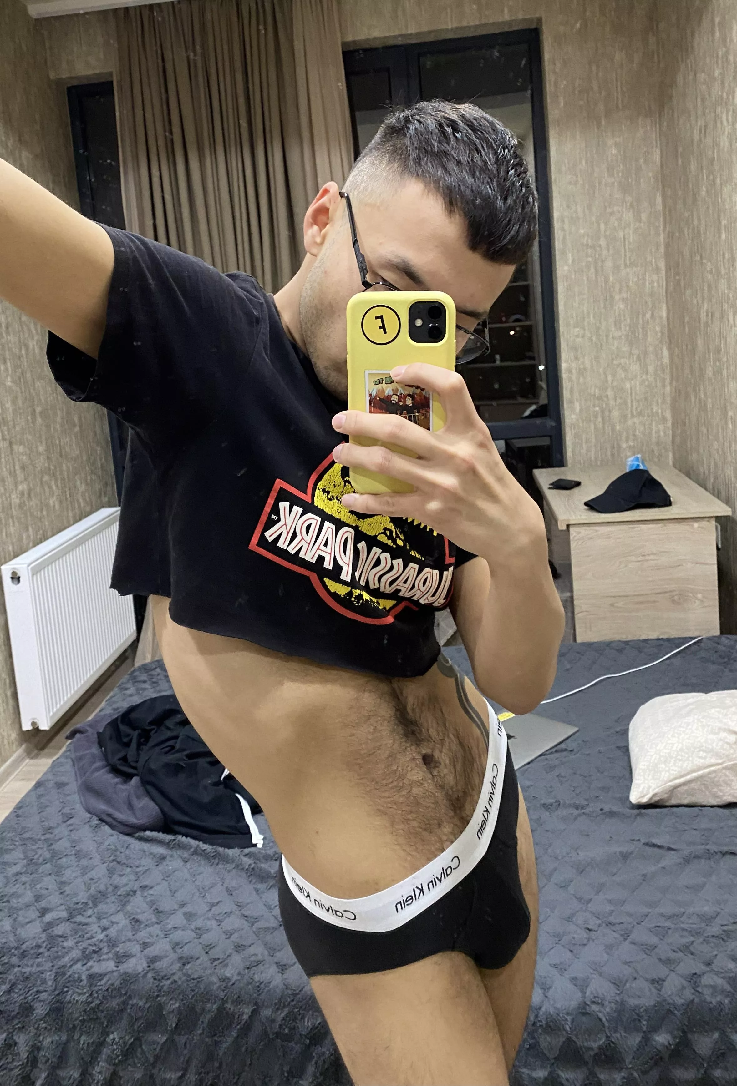 Are you guys into hairy asians? 🥷🏼 23. Snap: cumgress Twitter: whoisdenki