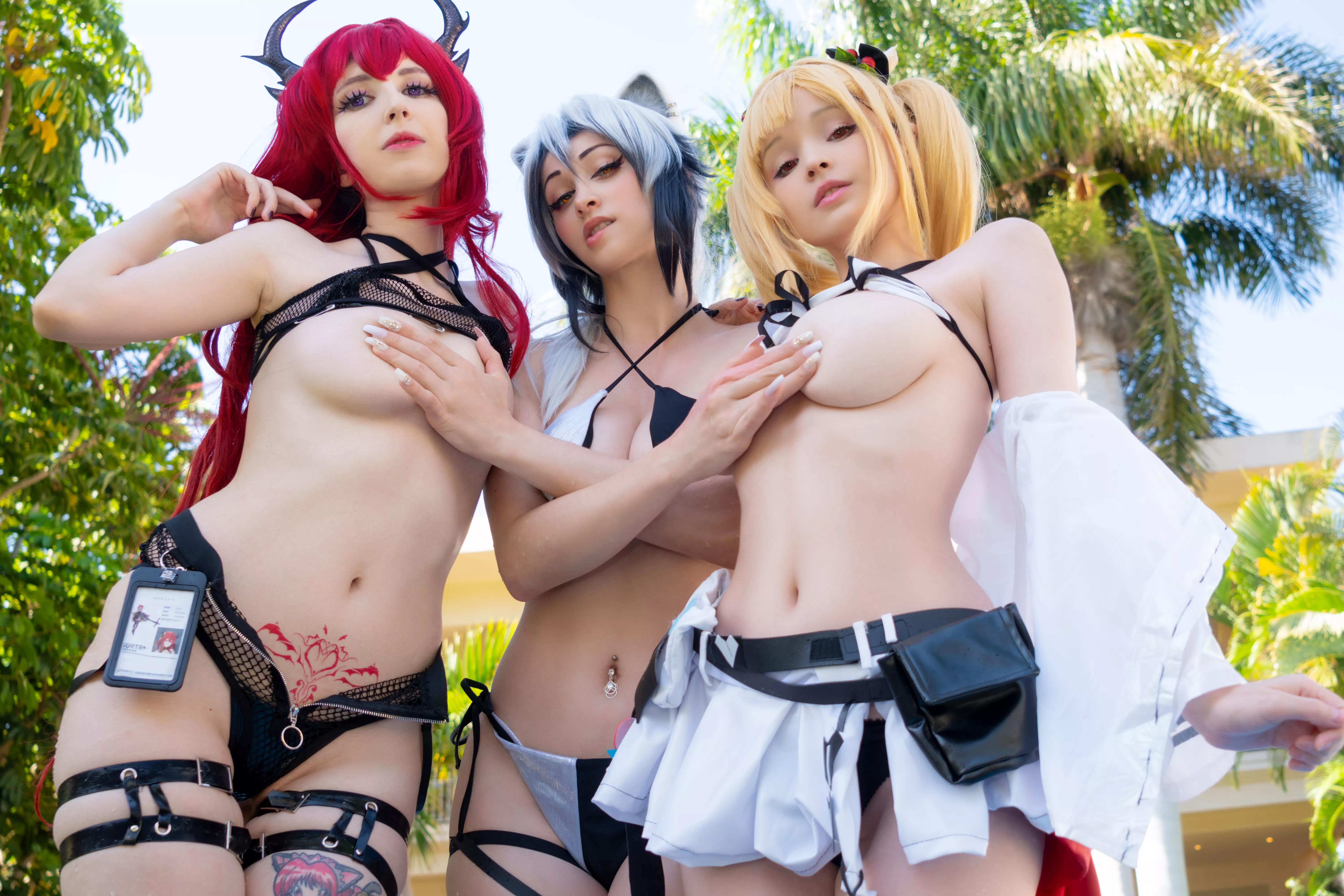 Arknights cosplay Schwarz x Sora x Surtr by LienSue x Hidori Rose x Kerocchi