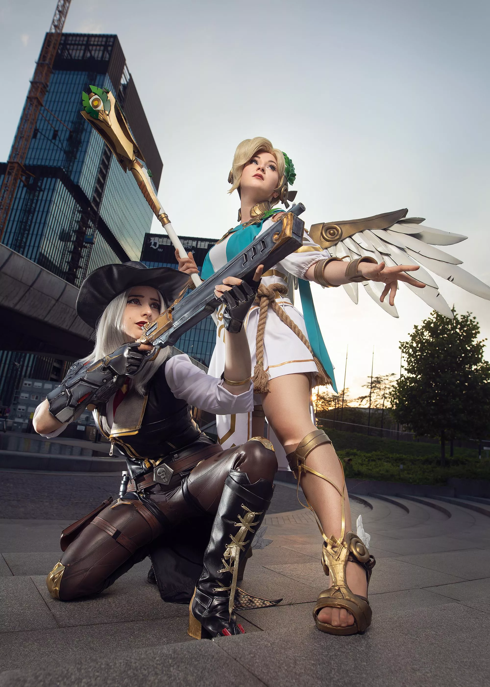 Ashe & Mercy (Overwatch) by MikomiHokina and ShappiWorkshop