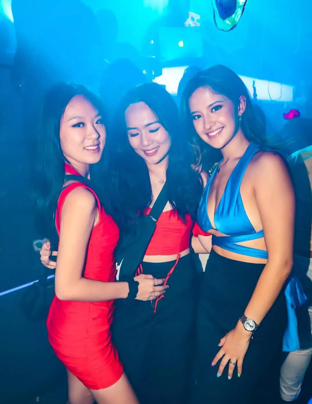 Asians clubbing