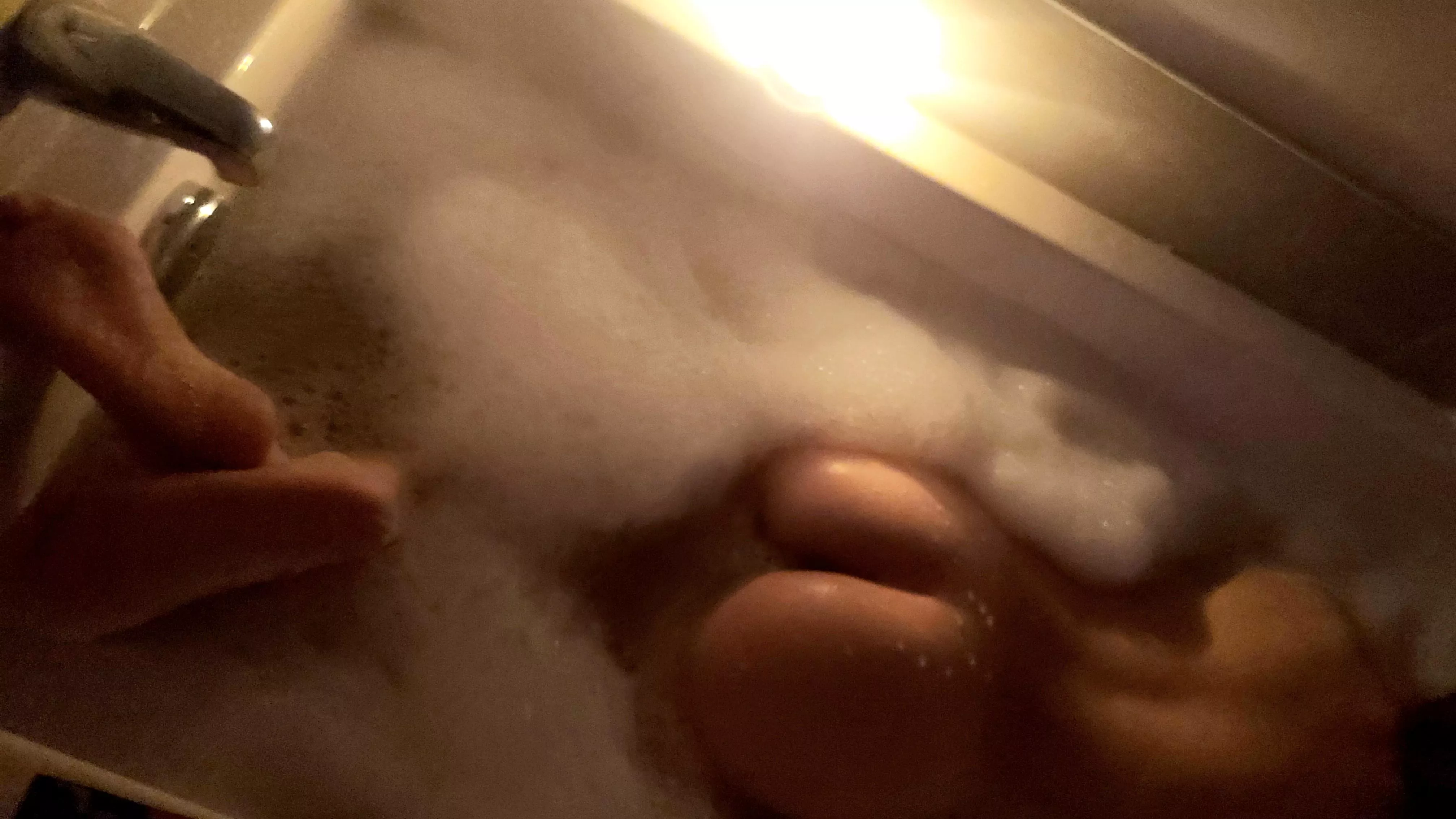 bath time 💦 1st post here:)