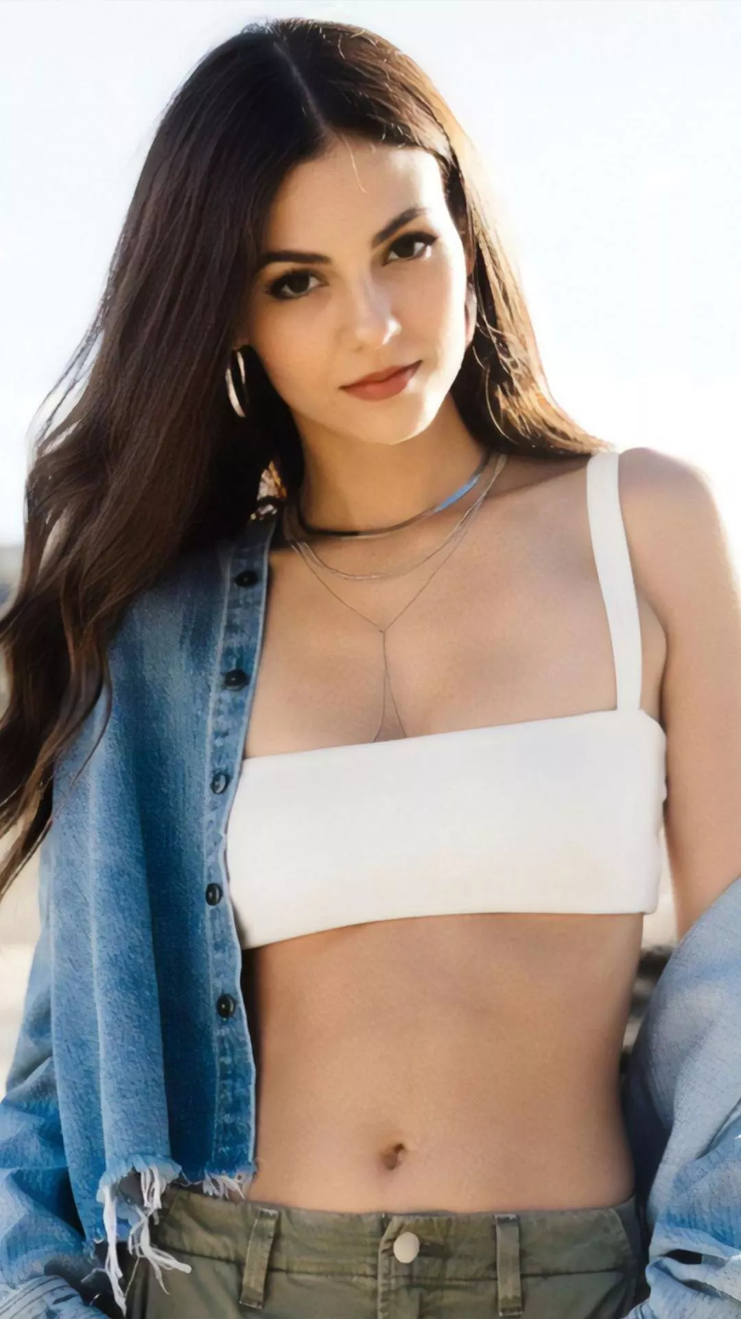 Be Victoria Justice for me? :)