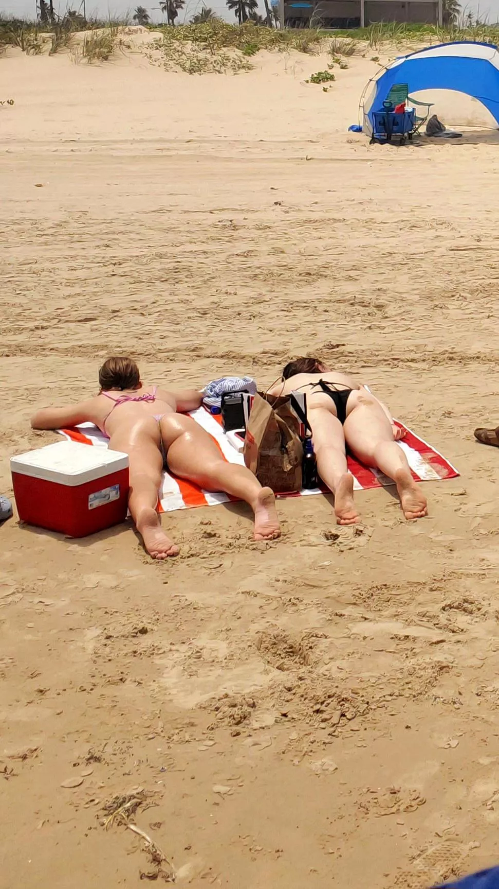 Beach booty