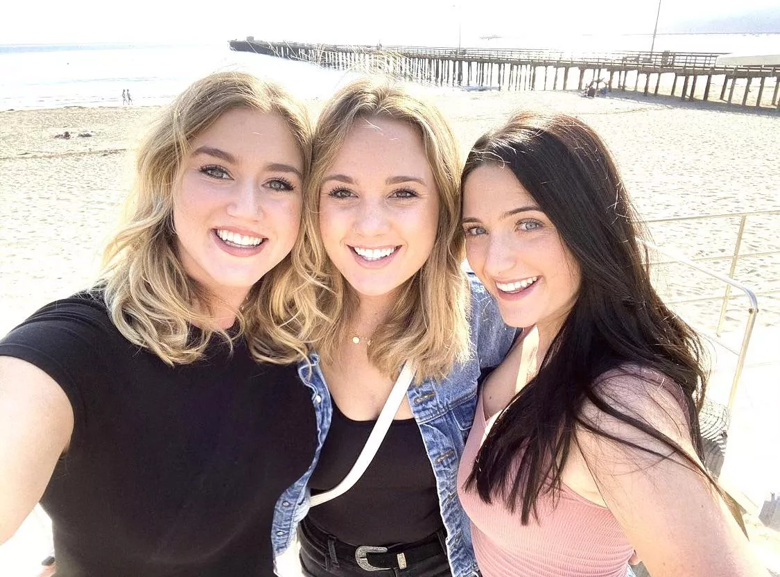 Beach Girls