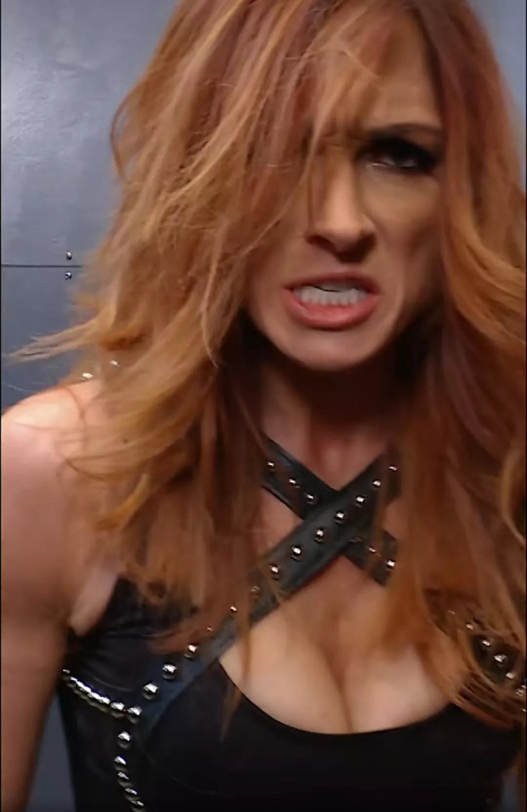 Becky Lynch's Milf Tits😍