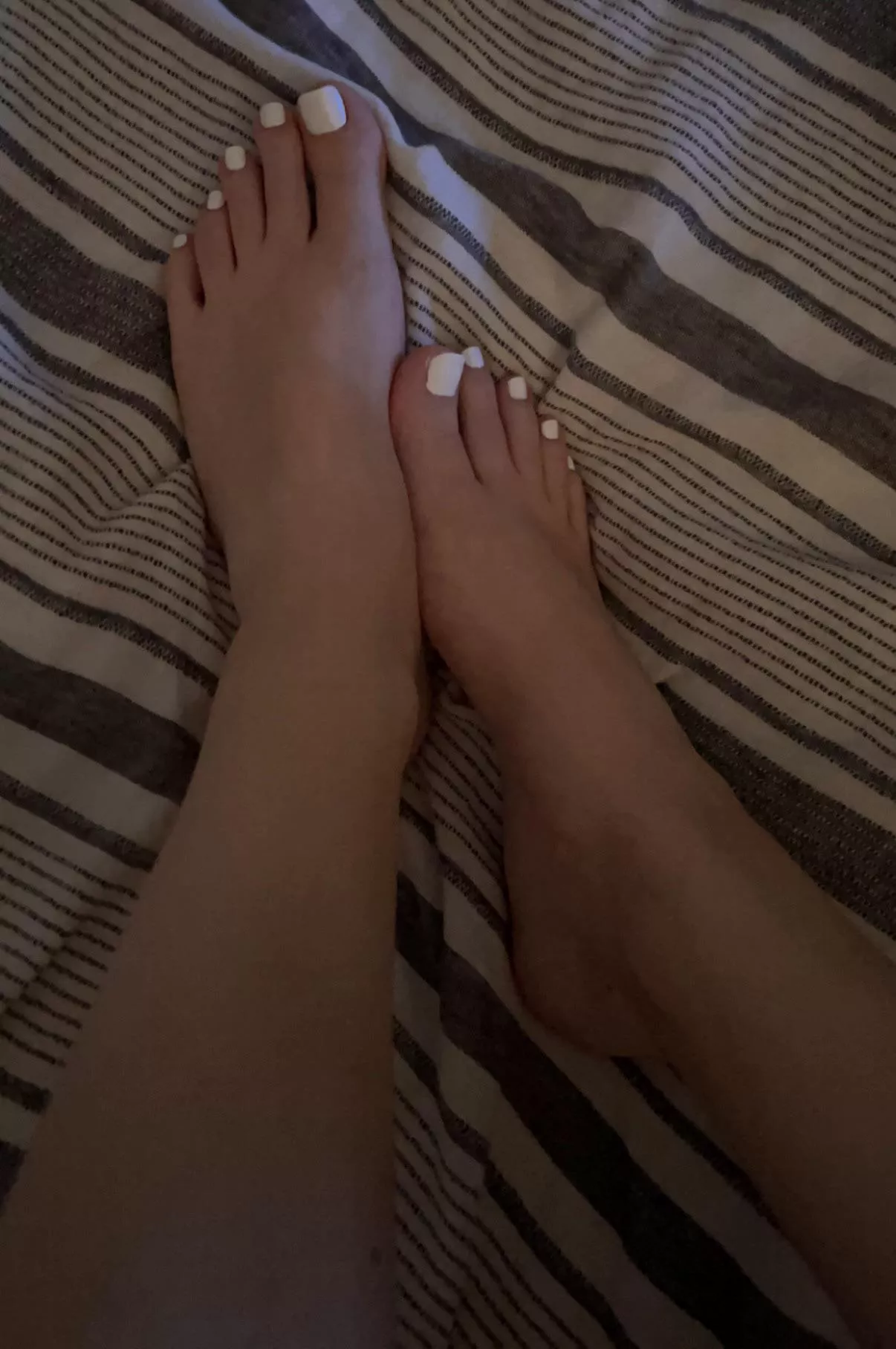 Bedtime toes