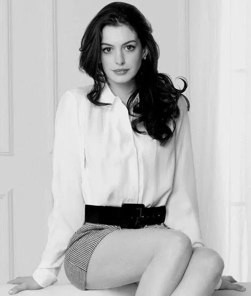 Been thinking about Anne Hathaway a lot, need someone to rp as her for me