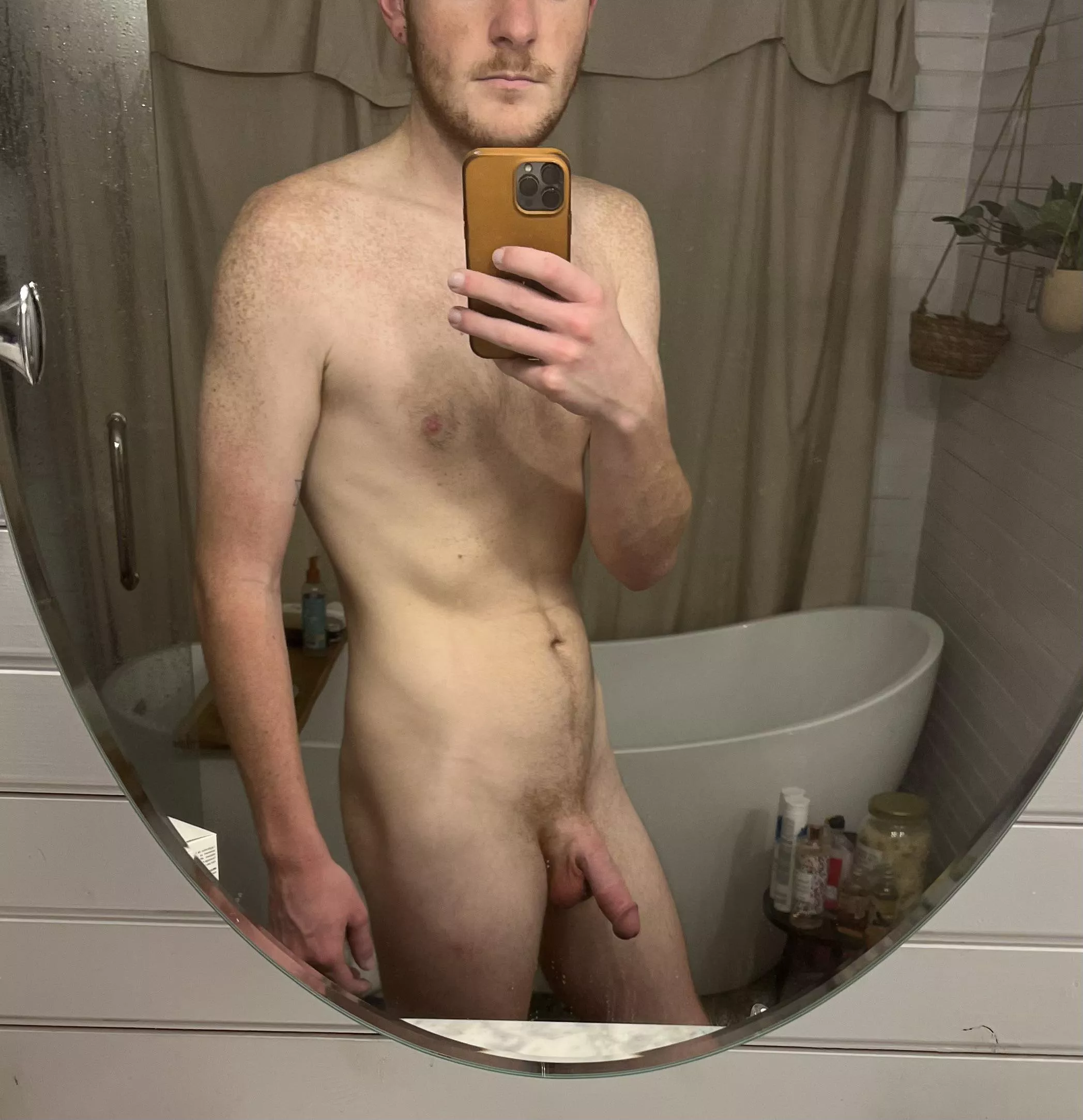 Bi (mainly straight) guy. Never done much of anything with another guy. But definitely super interested…. Do I have a chance in this community for a good hookup?